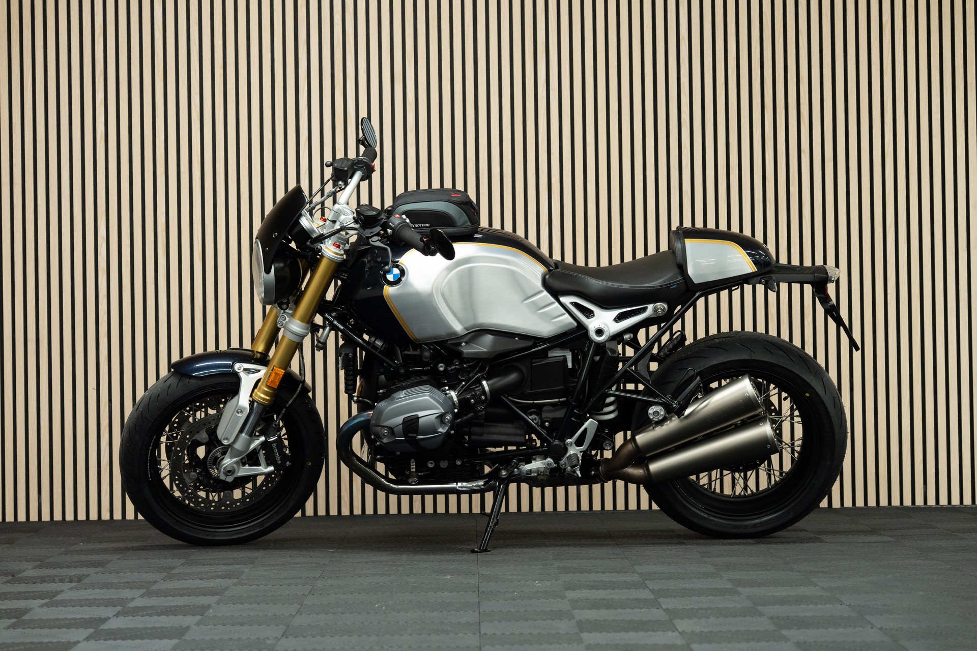 BMW R nineT-image-1