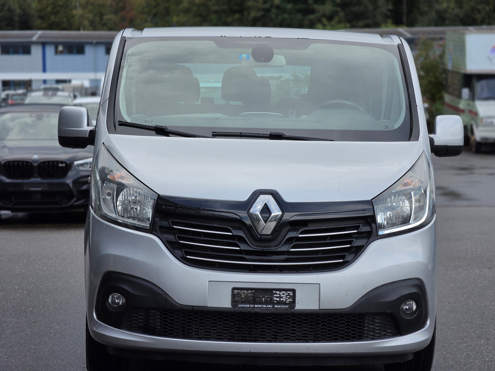RENAULT Trafic ENERGY dCi 145 Grand Passenger Dynamique-showroom-element-1