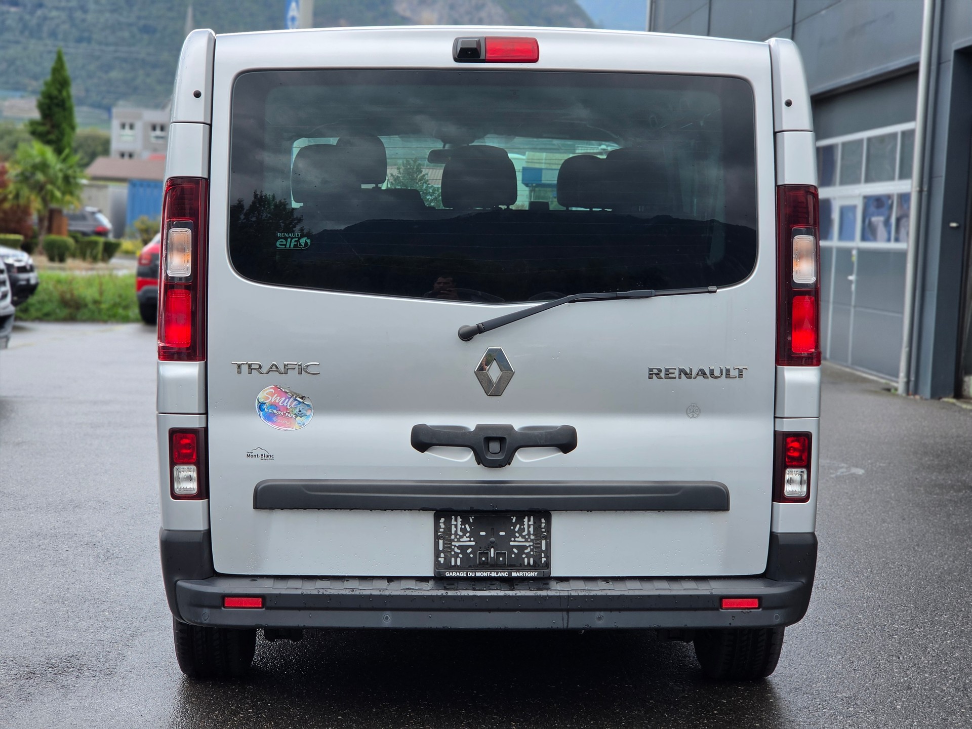 RENAULT Trafic ENERGY dCi 145 Grand Passenger Dynamique-showroom-element-3
