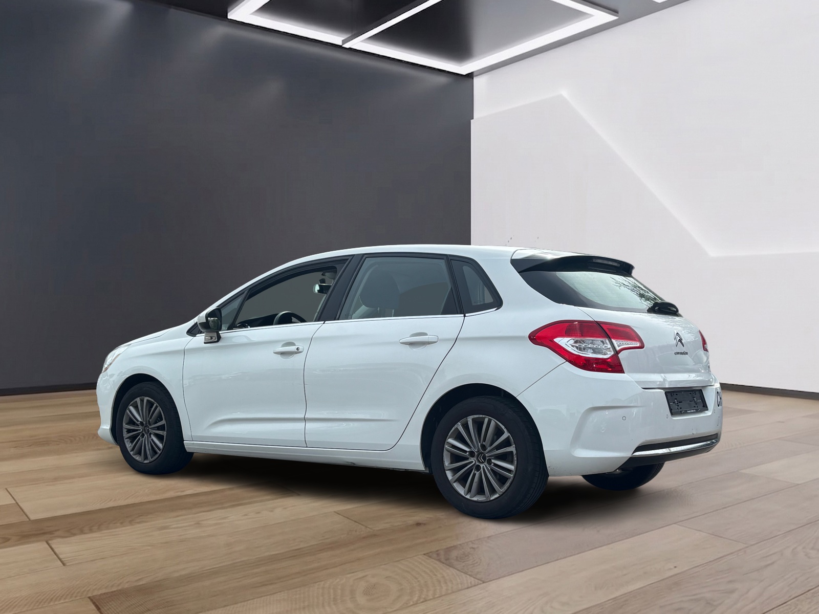 CITROEN C4 Berline 1.6 VTi Séduction BVA4-image-5