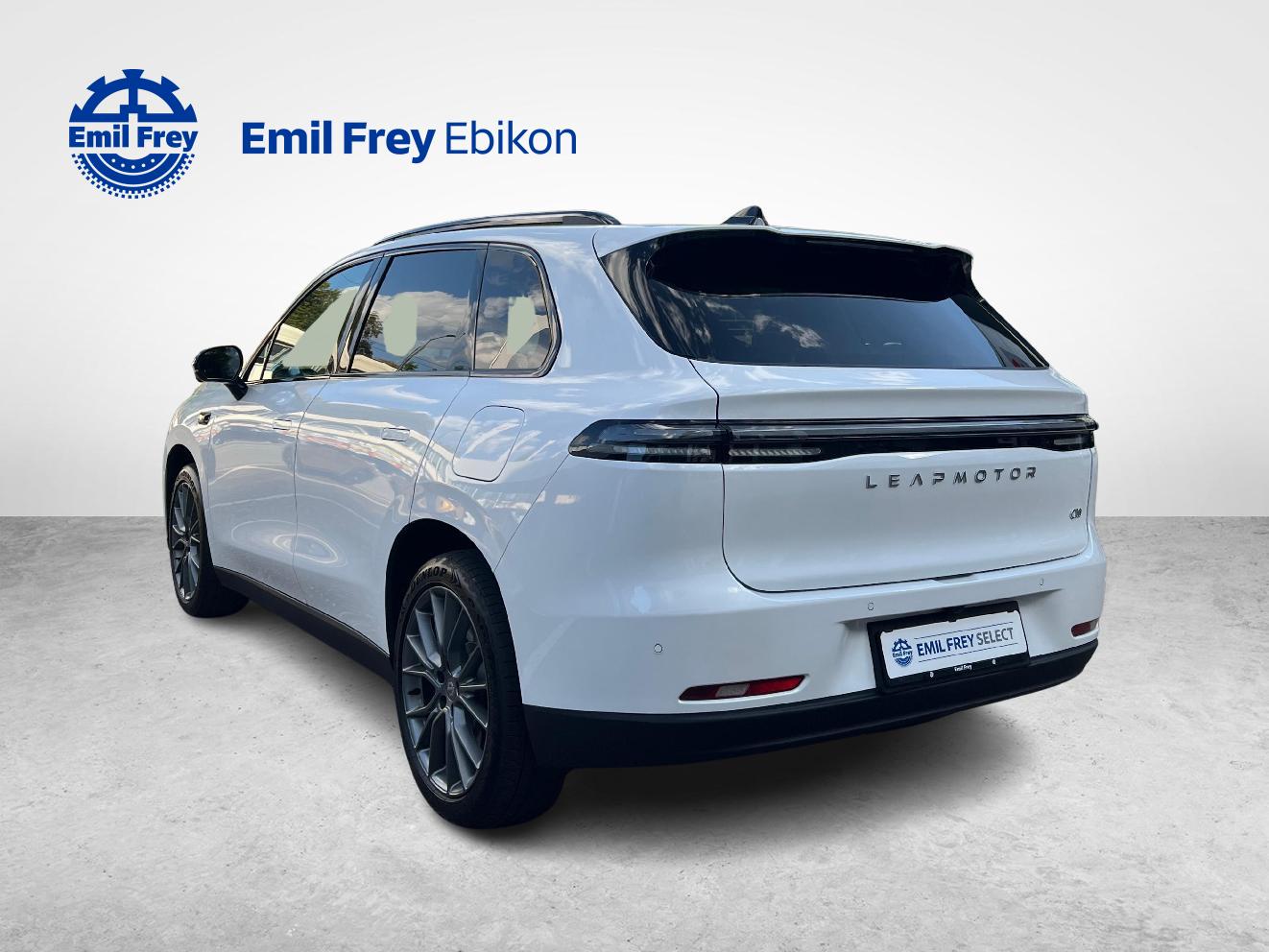 LEAPMOTOR C10 1.5 Hybrid EV-showroom-element-2