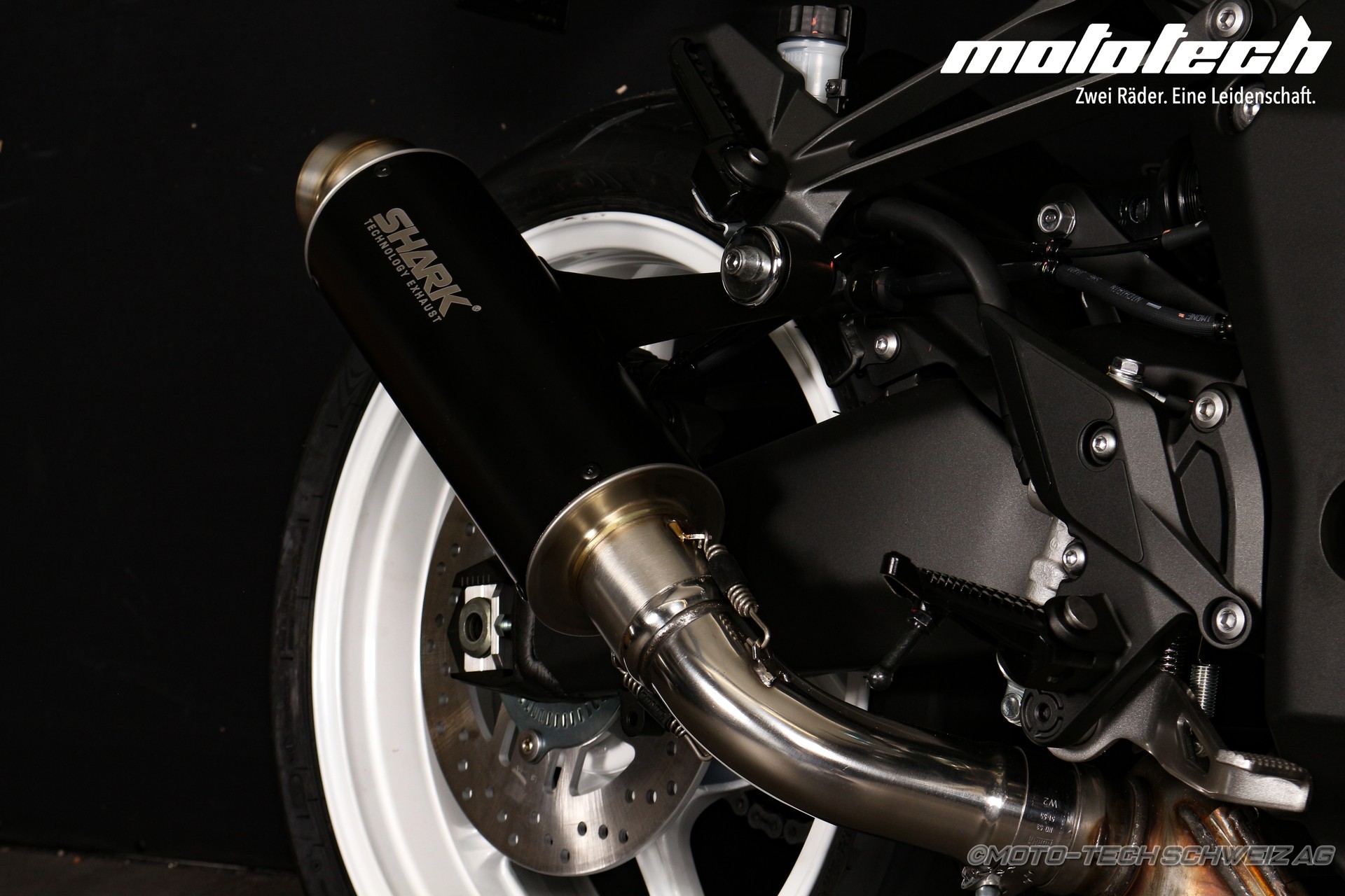 KAWASAKI Z 1100-image-7