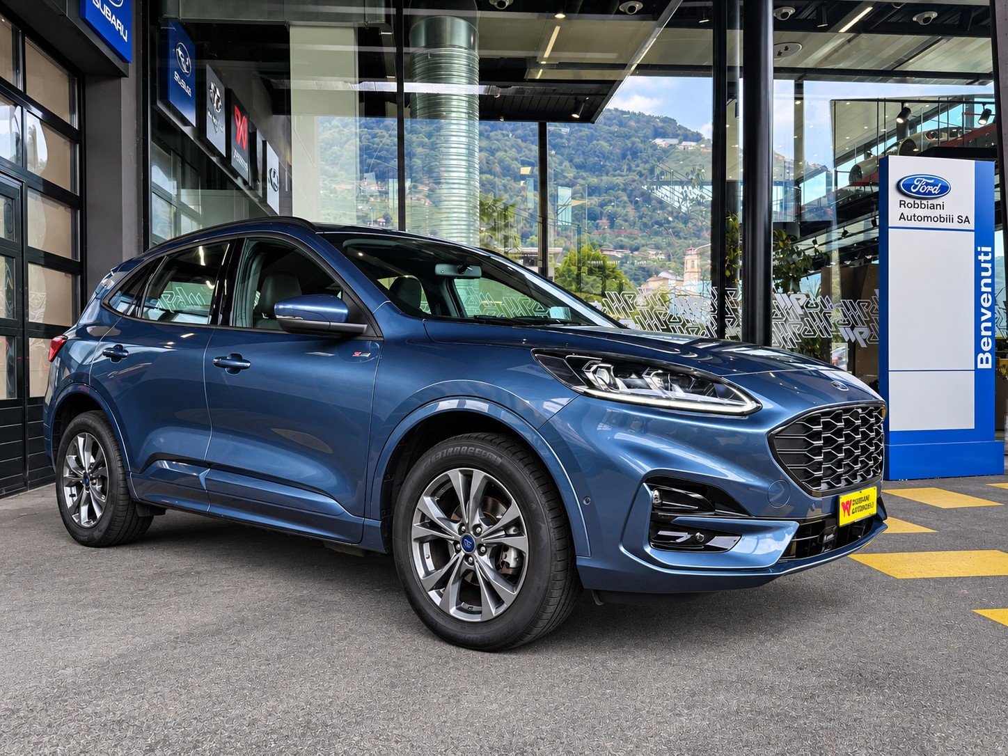 FORD Kuga 2.5 PHEV ST-Line 2WD-showroom-element-3