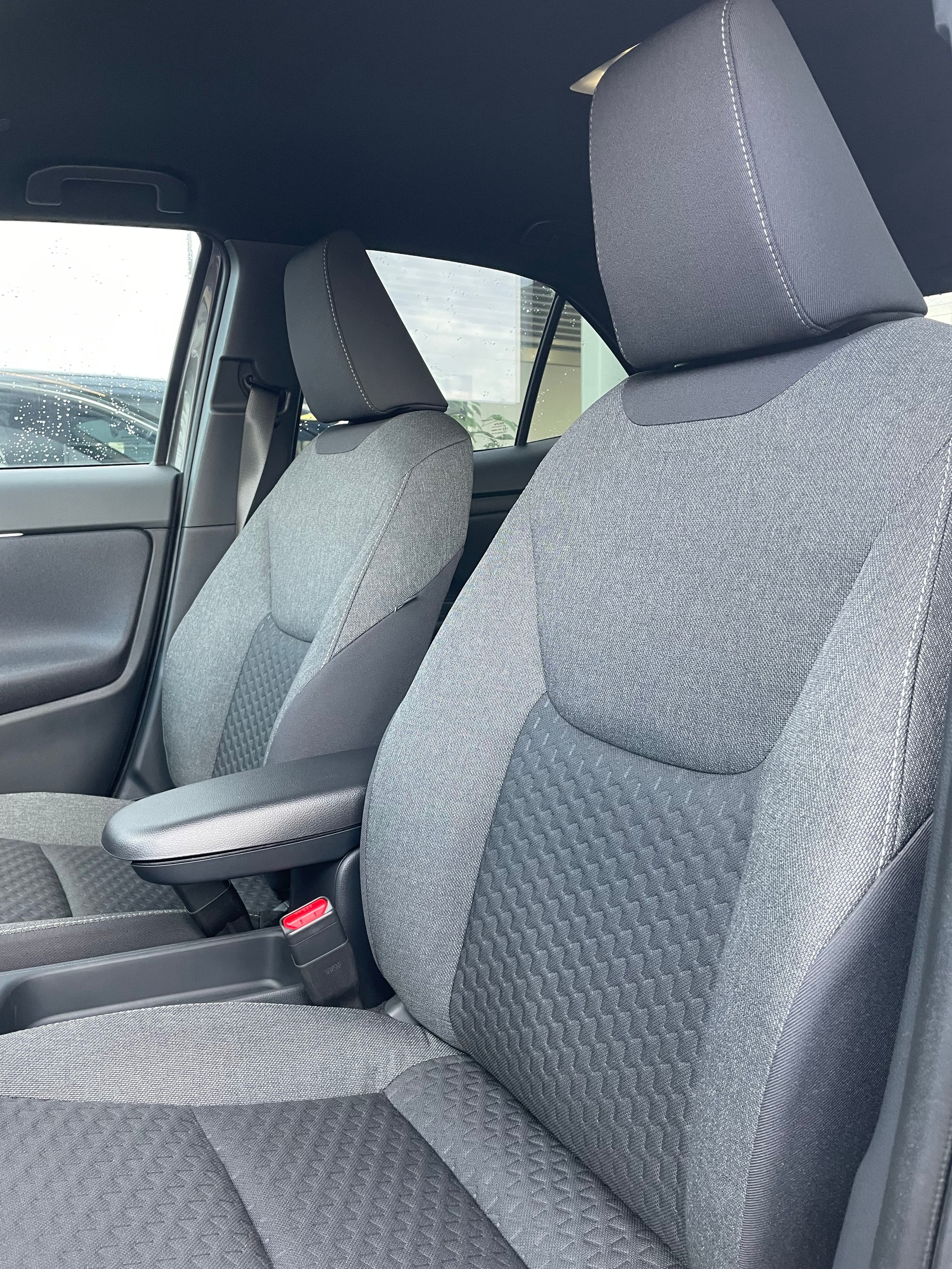 TOYOTA Yaris Cross 1.5 Trend e-CVT-image-12