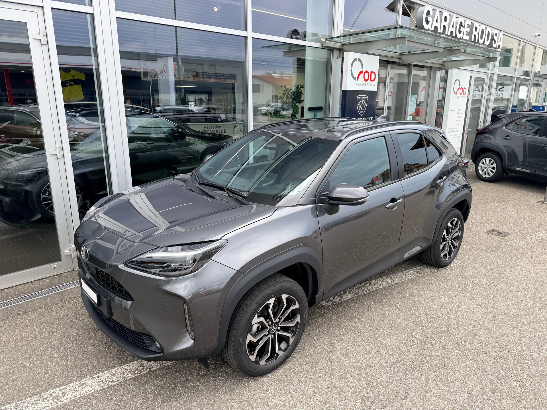 TOYOTA Yaris Cross 1.5 Trend e-CVT-showroom-element-1