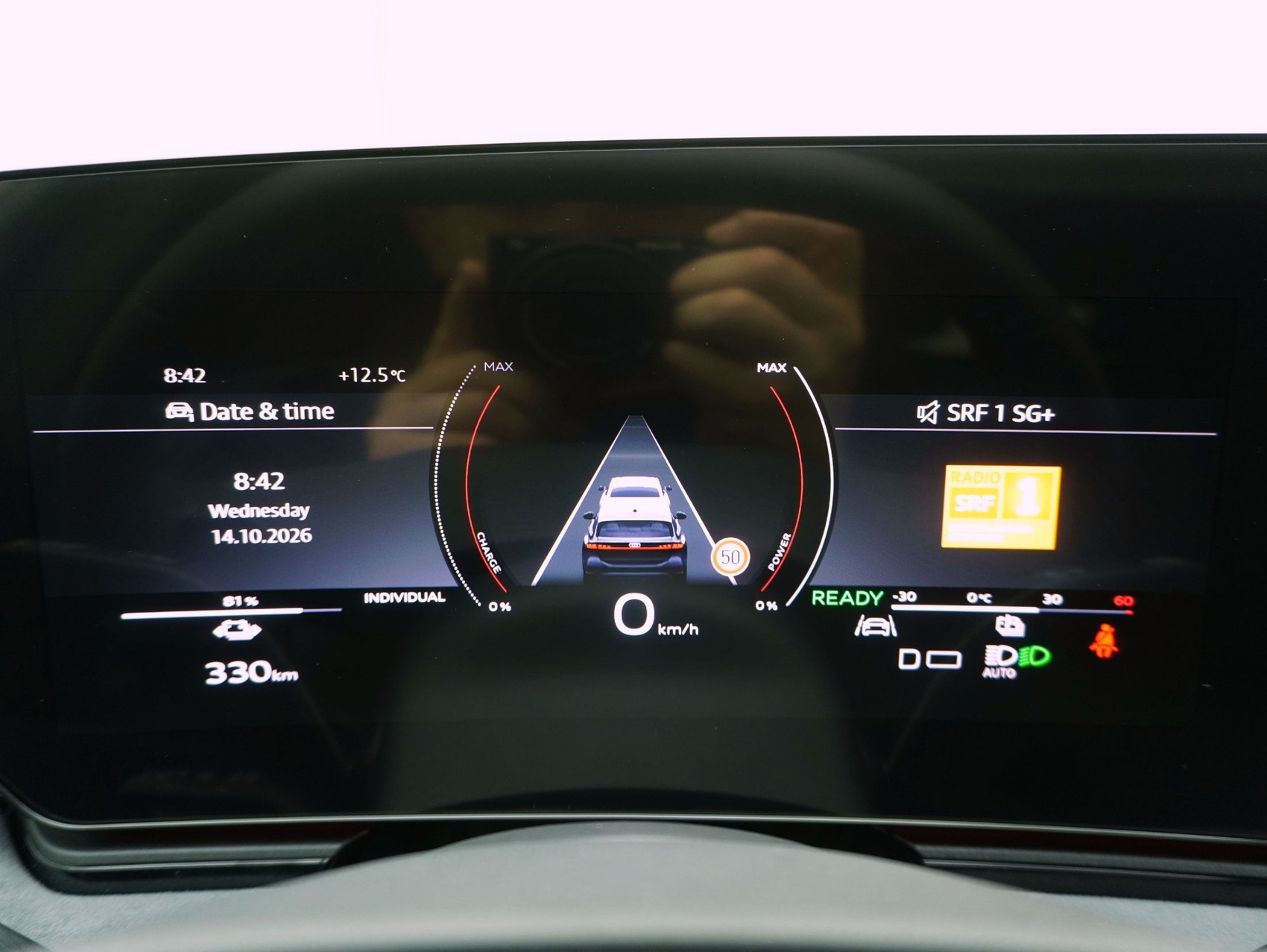 AUDI A6 e-tron Avant S line quattro **Audi Werksgarantie bis 12/2030**-image-22