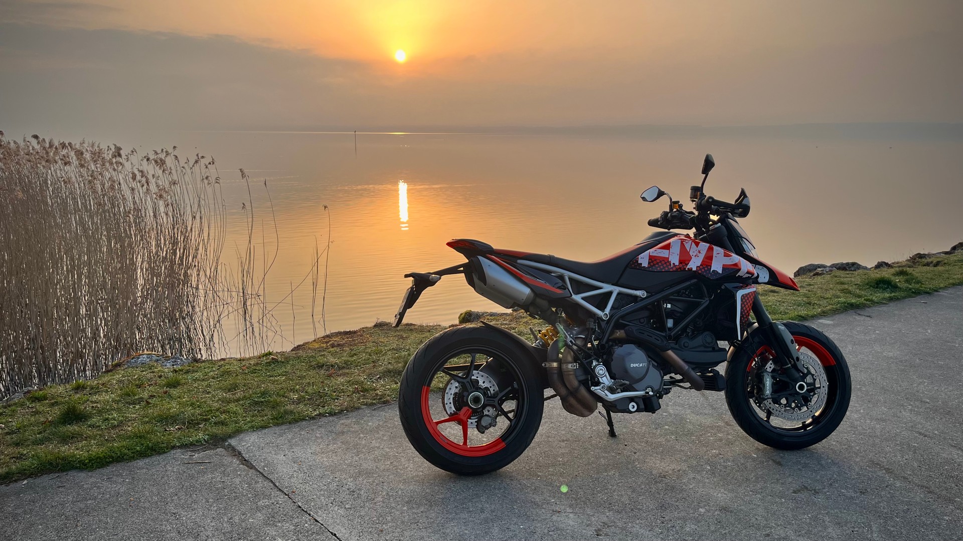 DUCATI Hypermotard 950 RVE-image-1
