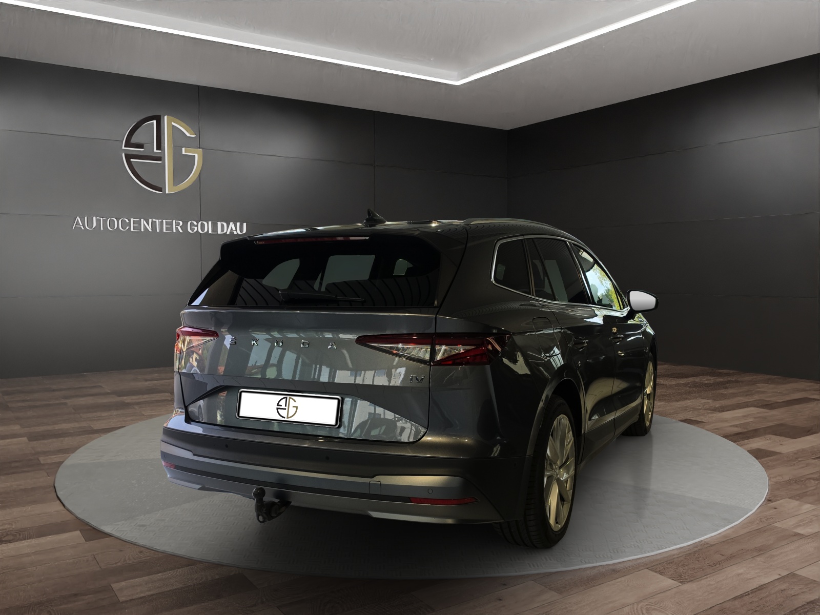 SKODA Enyaq iV 80x-showroom-element-3