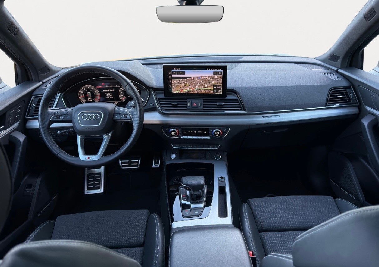 AUDI Q5 Sportback 40 TDI S line quattro S-tronic / Panorama-showroom-element-2