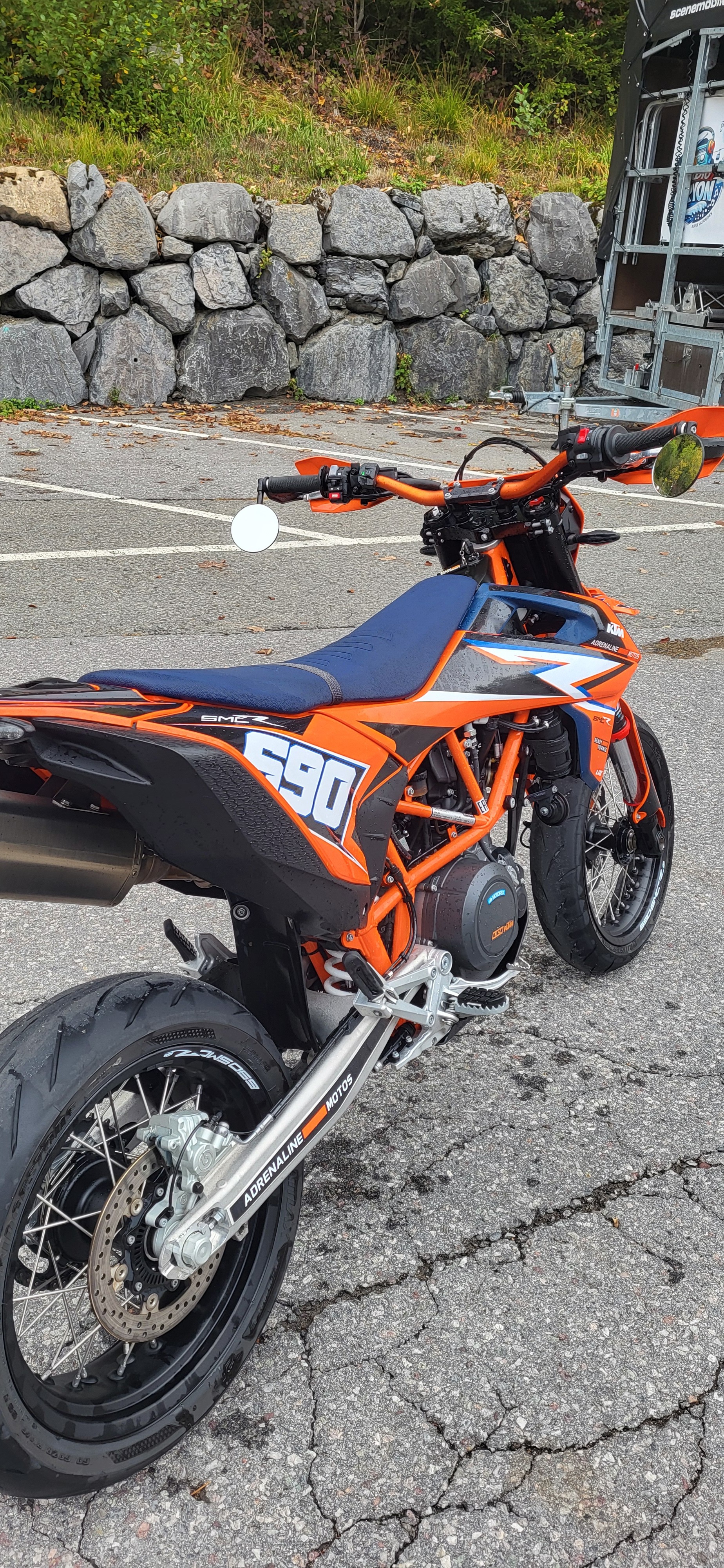 KTM 690 SMC R ABS (35 kW)-image-4
