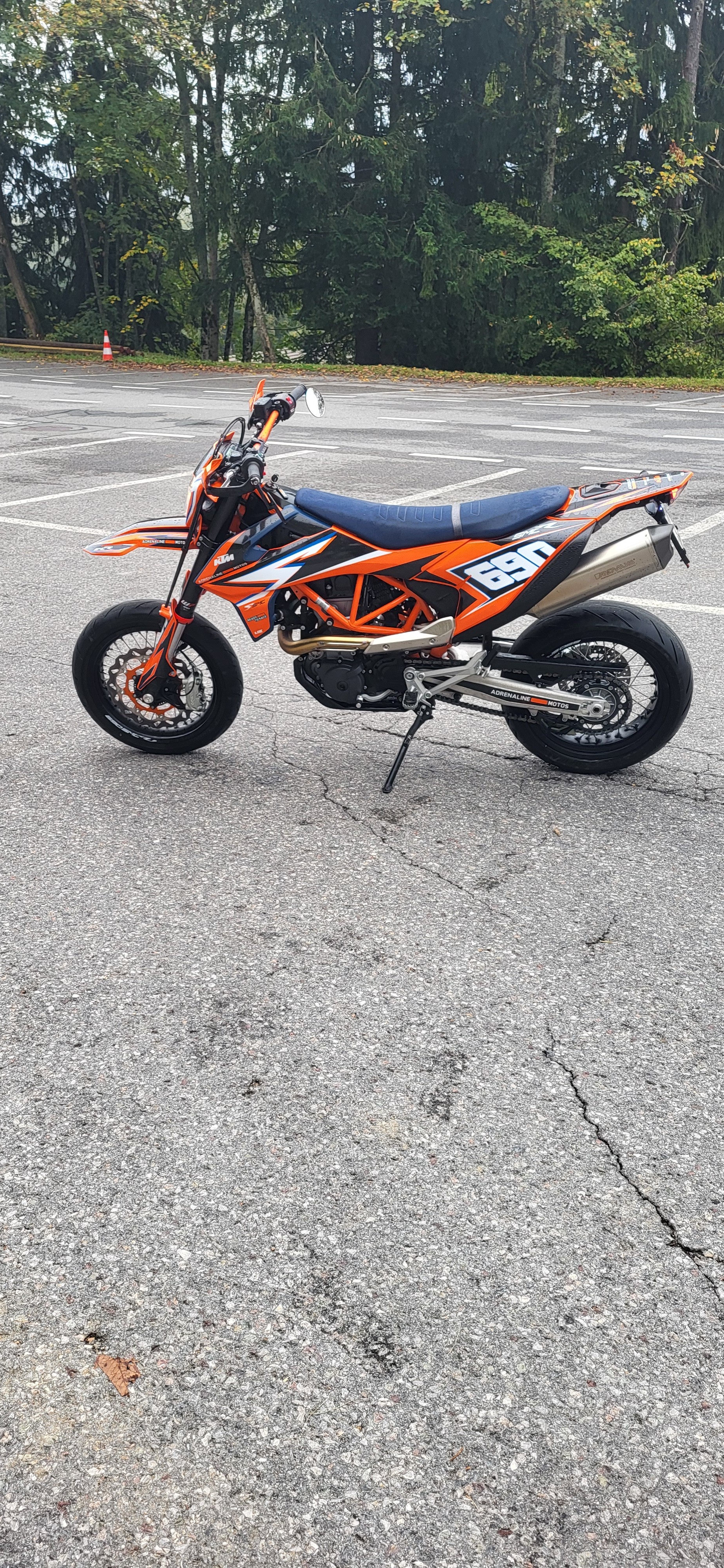 KTM 690 SMC R ABS (35 kW)-image-0