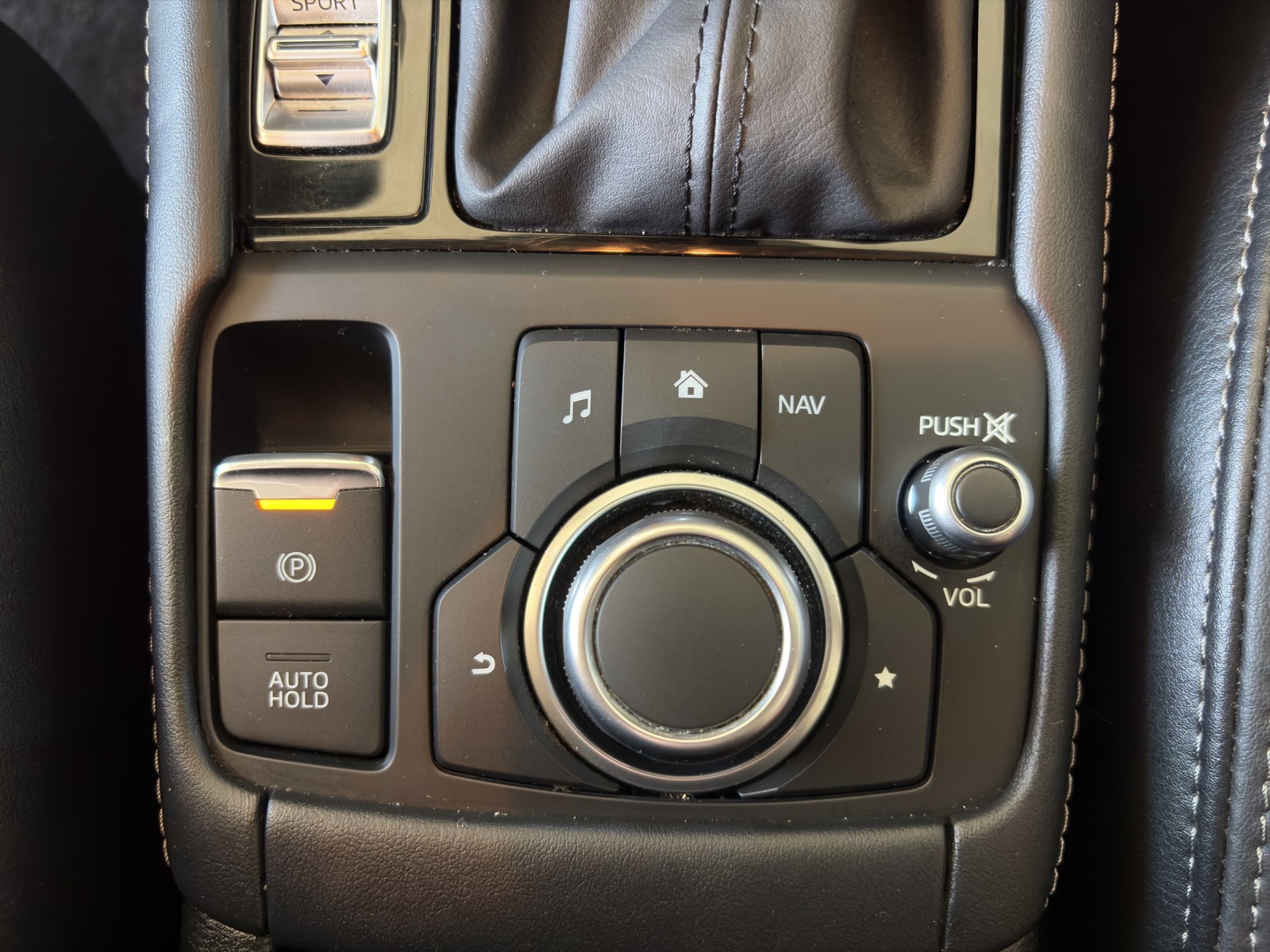 MAZDA CX-3 2.0 REVOLUTION Automat-image-7