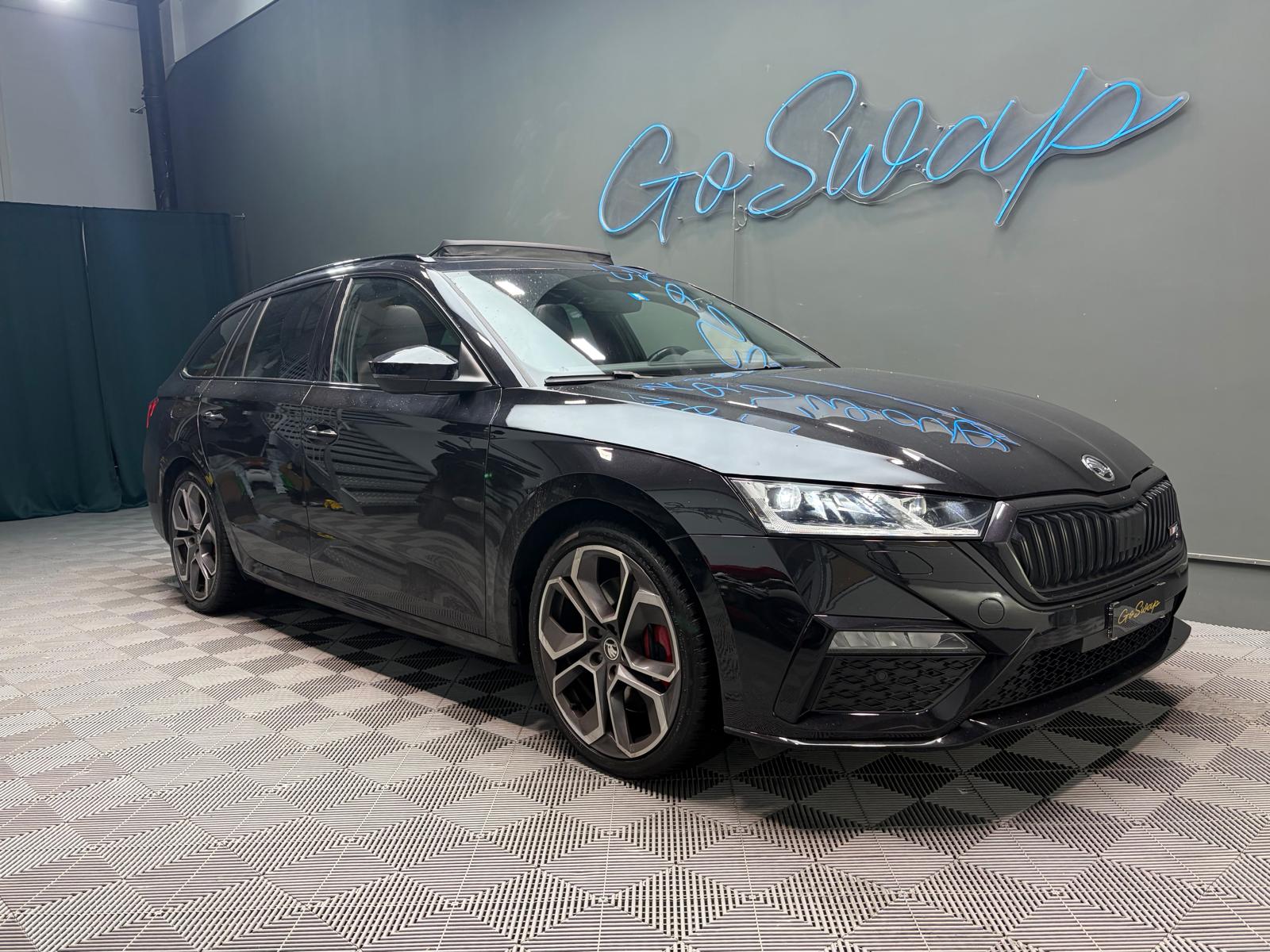SKODA Octavia Combi 2.0 TSI DSG RS - Attelage - Toit ouvrant