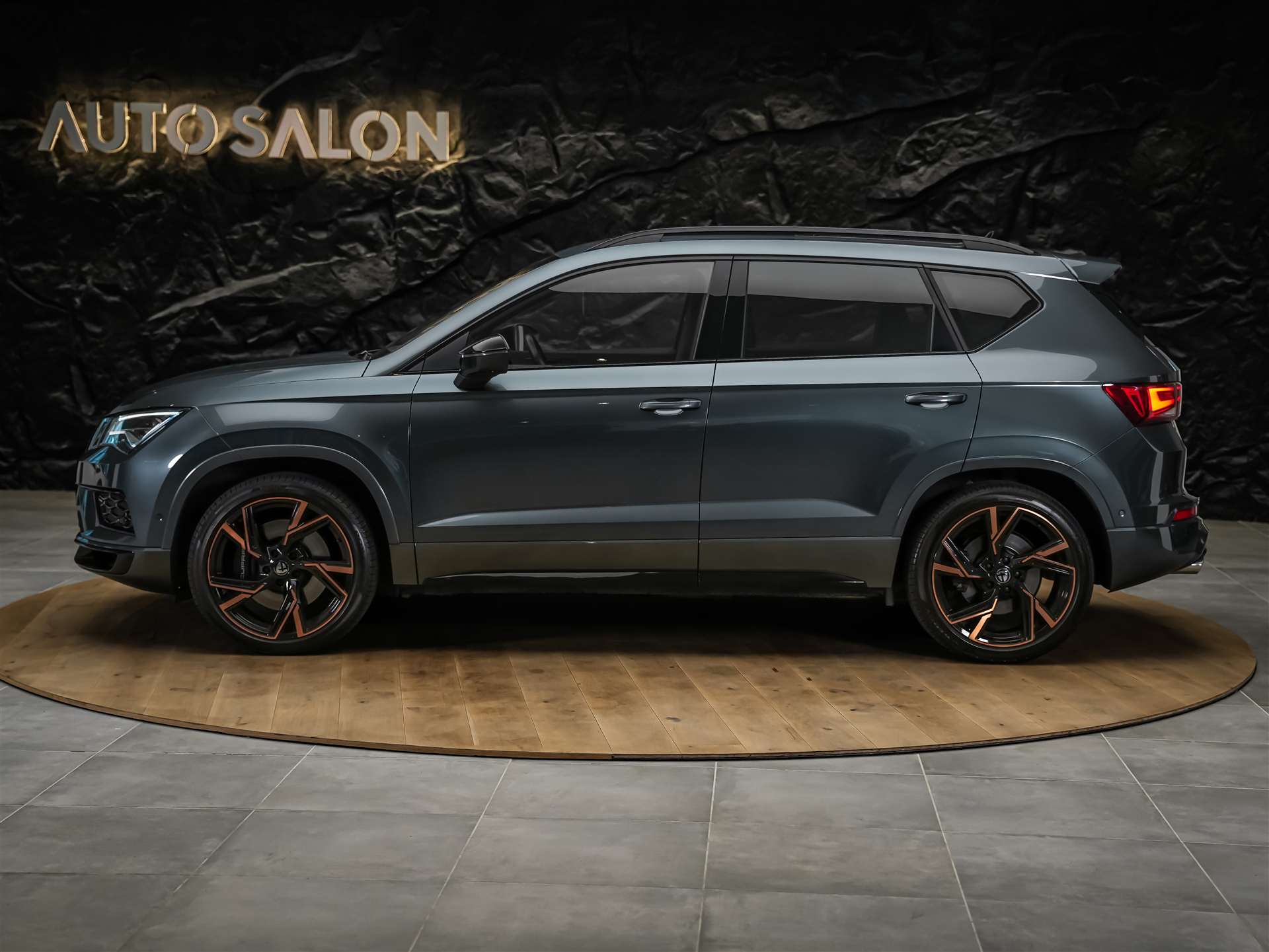 SEAT Cupra Ateca 2.0 TSI 4Drive DSG *Panorama*360° Kamera*Beats*-showroom-element-1