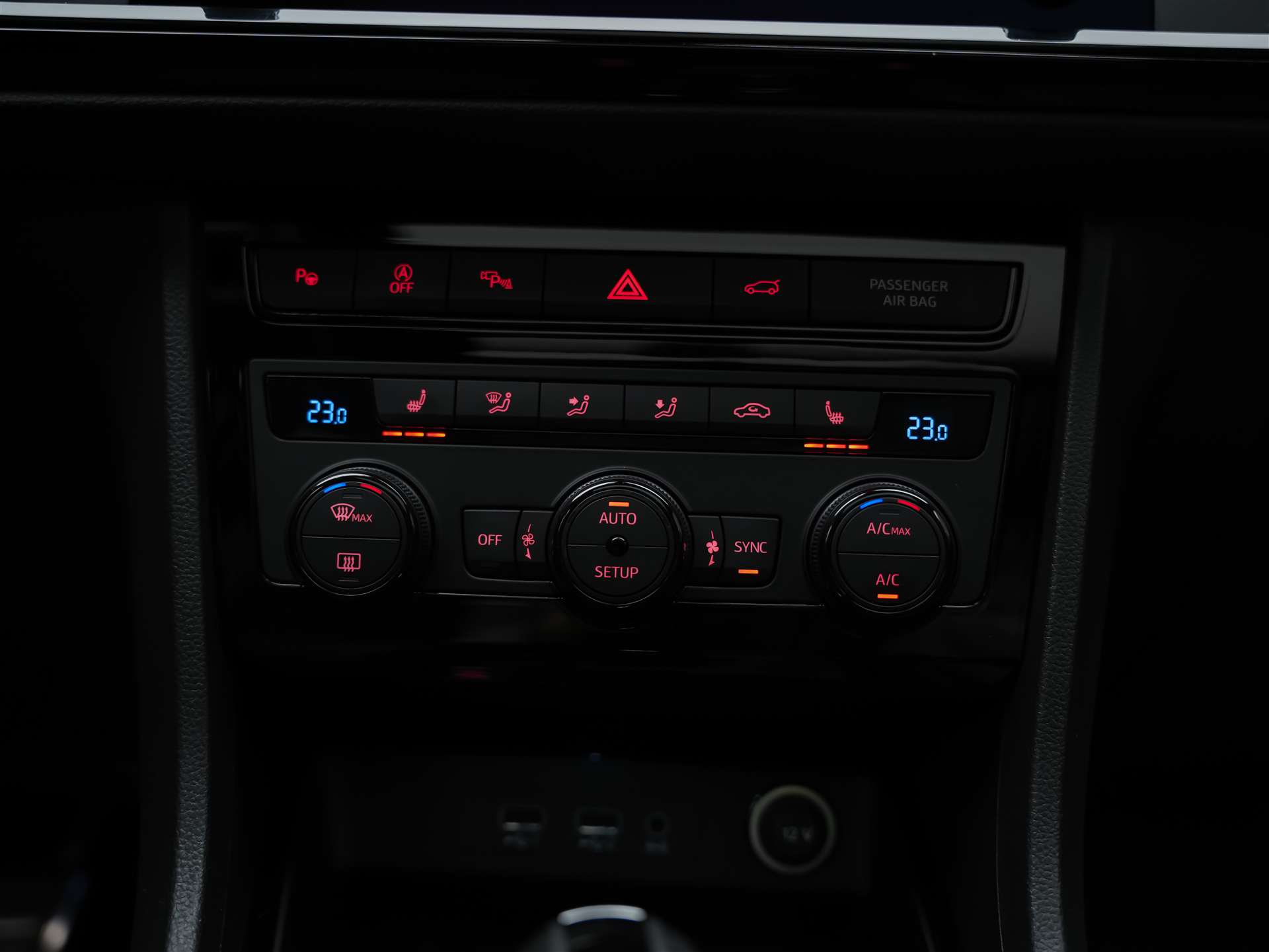 SEAT Cupra Ateca 2.0 TSI 4Drive DSG *Panorama*360° Kamera*Beats*-image-23