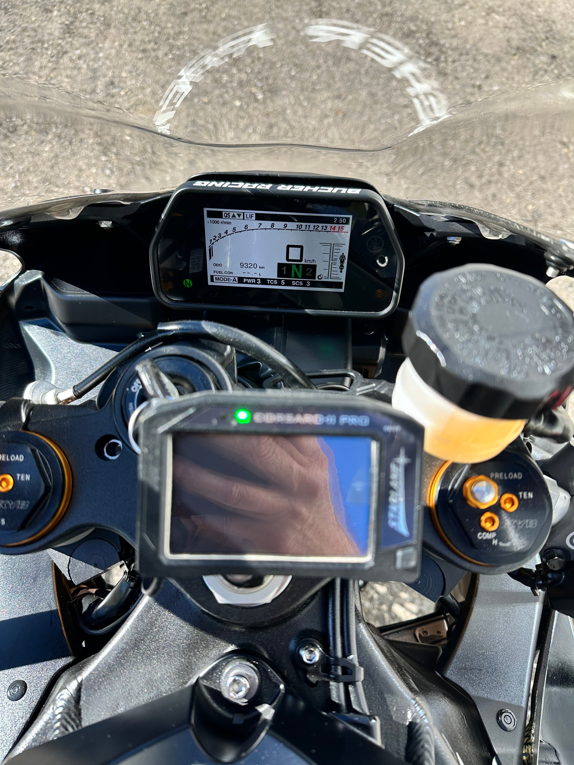 YAMAHA YZF-R1 ABS-image-8