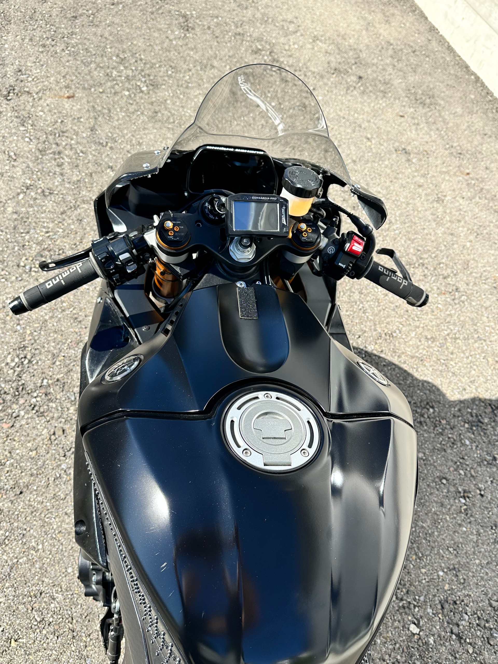 YAMAHA YZF-R1 ABS-image-7