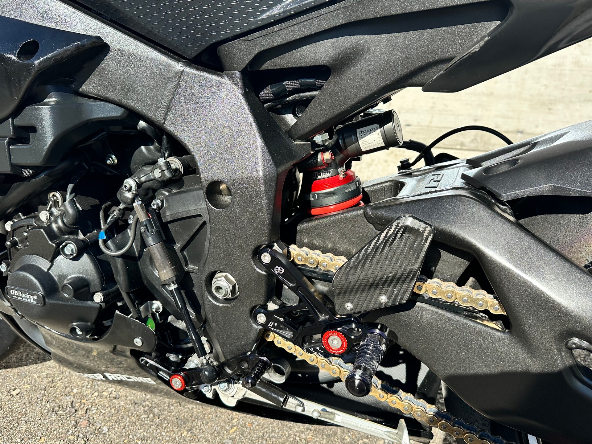 YAMAHA YZF-R1 ABS-image-5
