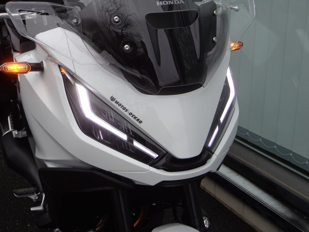 HONDA NT 1100-image-2