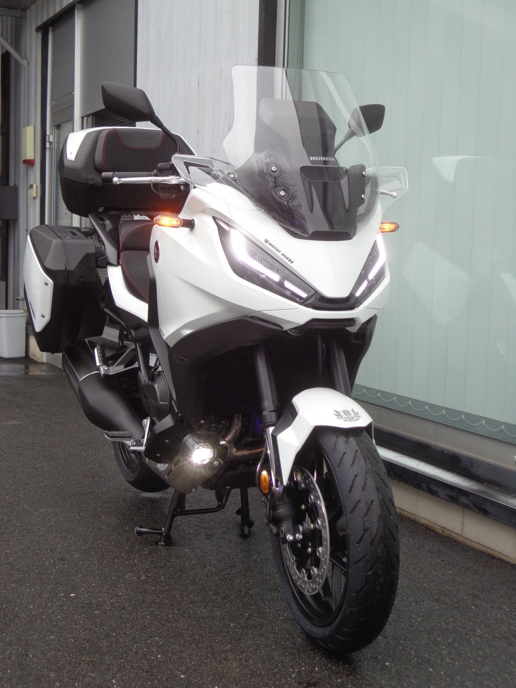 HONDA NT 1100-image-1