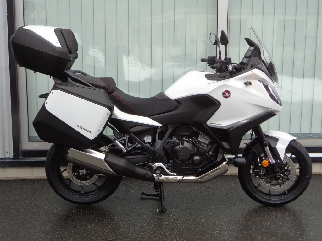 HONDA NT 1100-image-3
