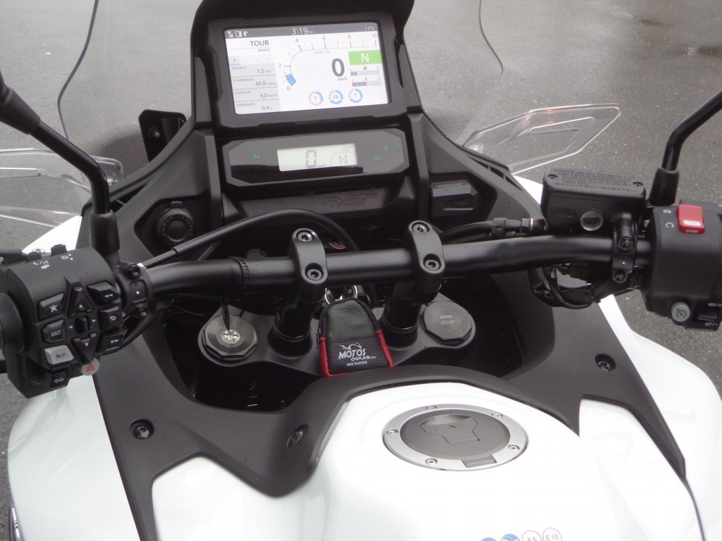 HONDA NT 1100-image-6