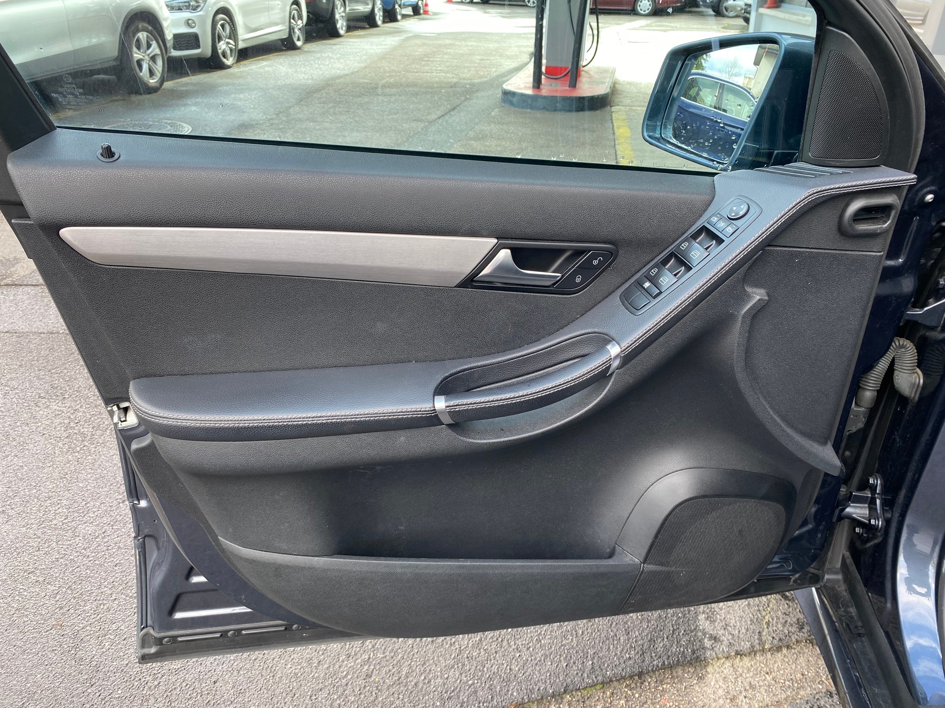 MERCEDES-BENZ R 350 CDI 4Matic 7G-Tronic-image-7