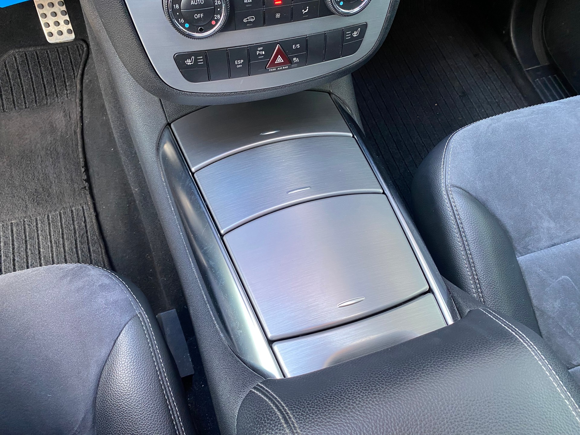 MERCEDES-BENZ R 350 CDI 4Matic 7G-Tronic-image-15