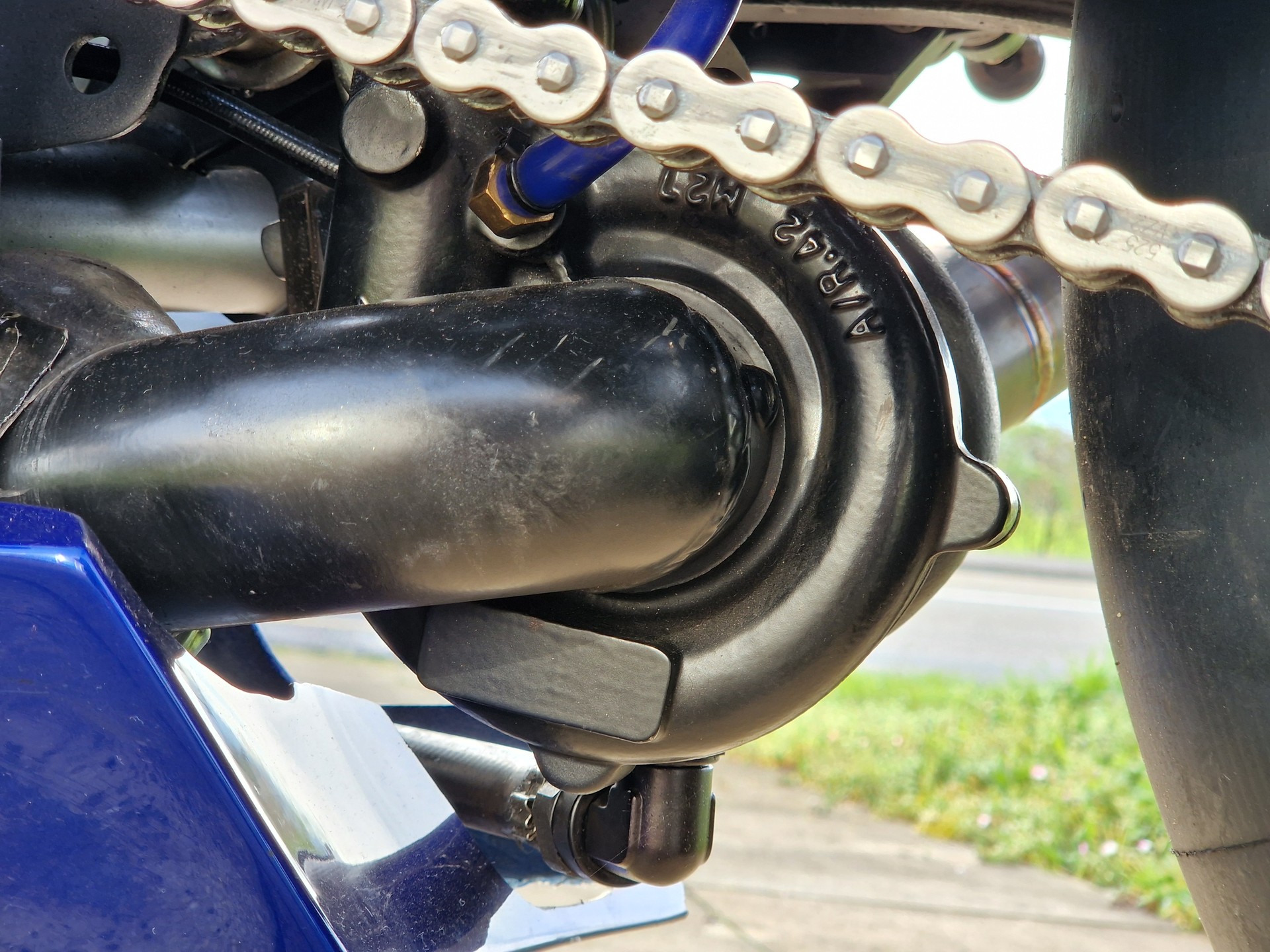 YAMAHA YZF-R7-image-9