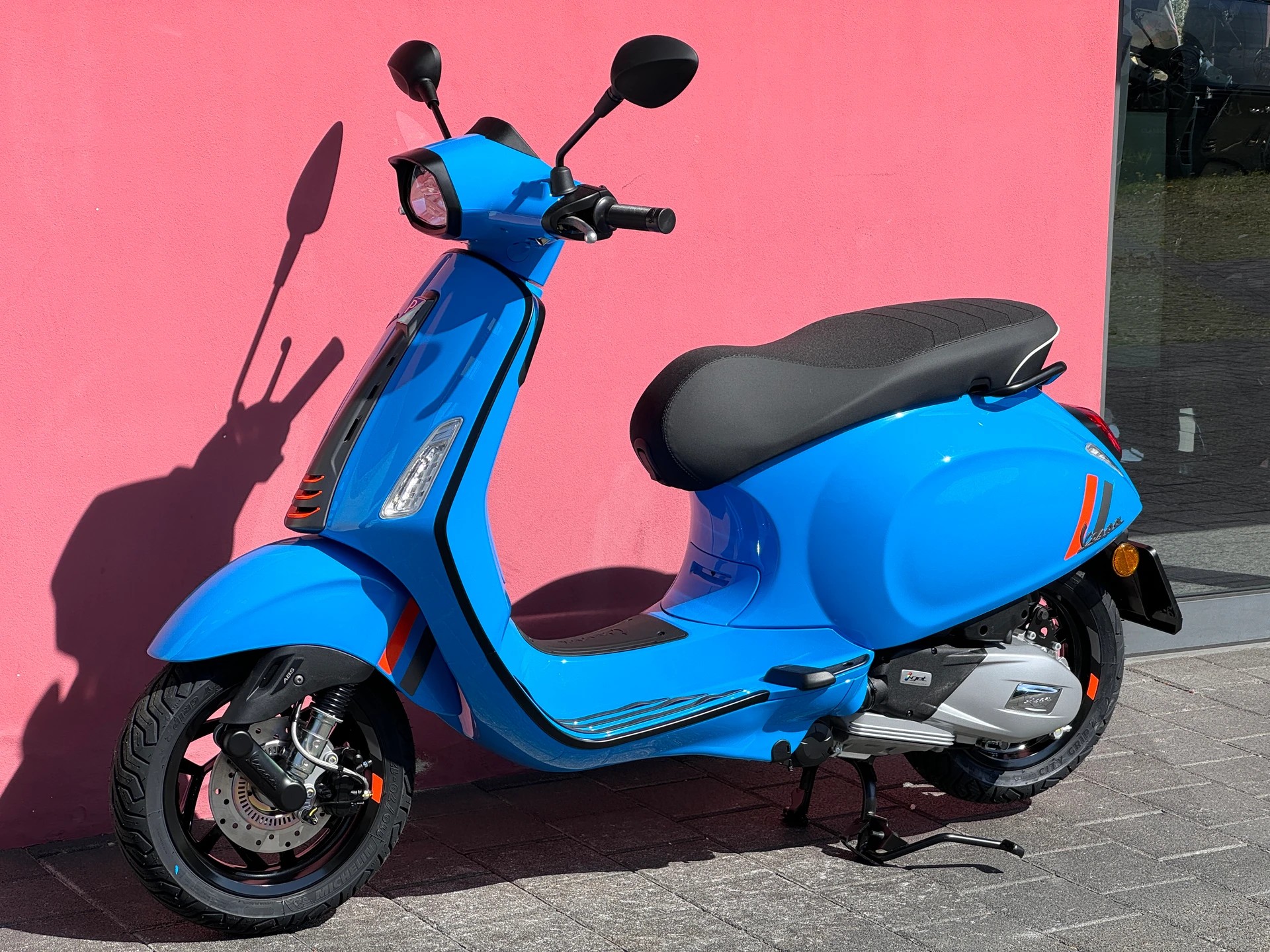 PIAGGIO Vespa 125 Sprint Sport-image-2