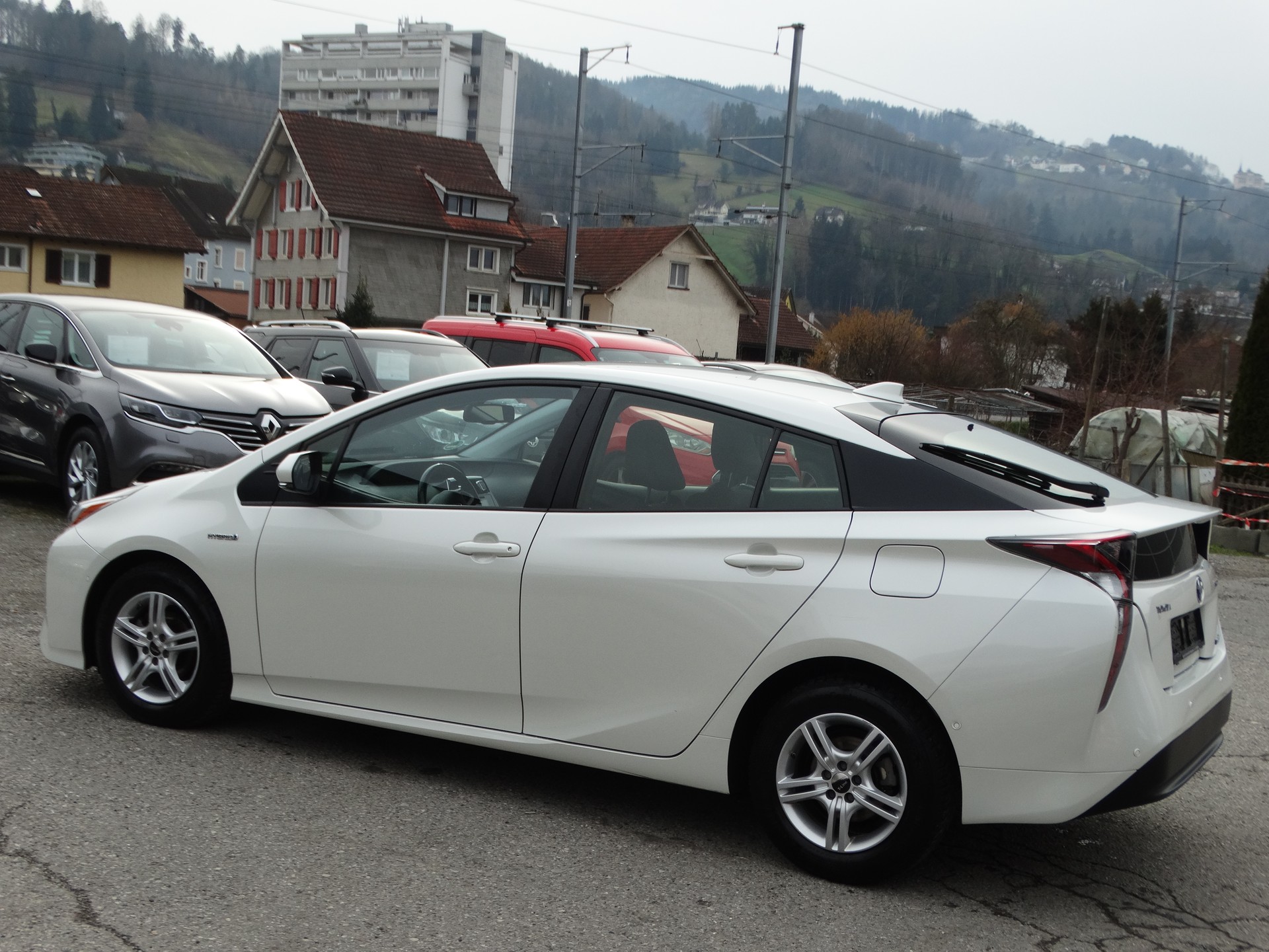 TOYOTA Prius 1.8 VVT-i HSD Sol Premium-image-13