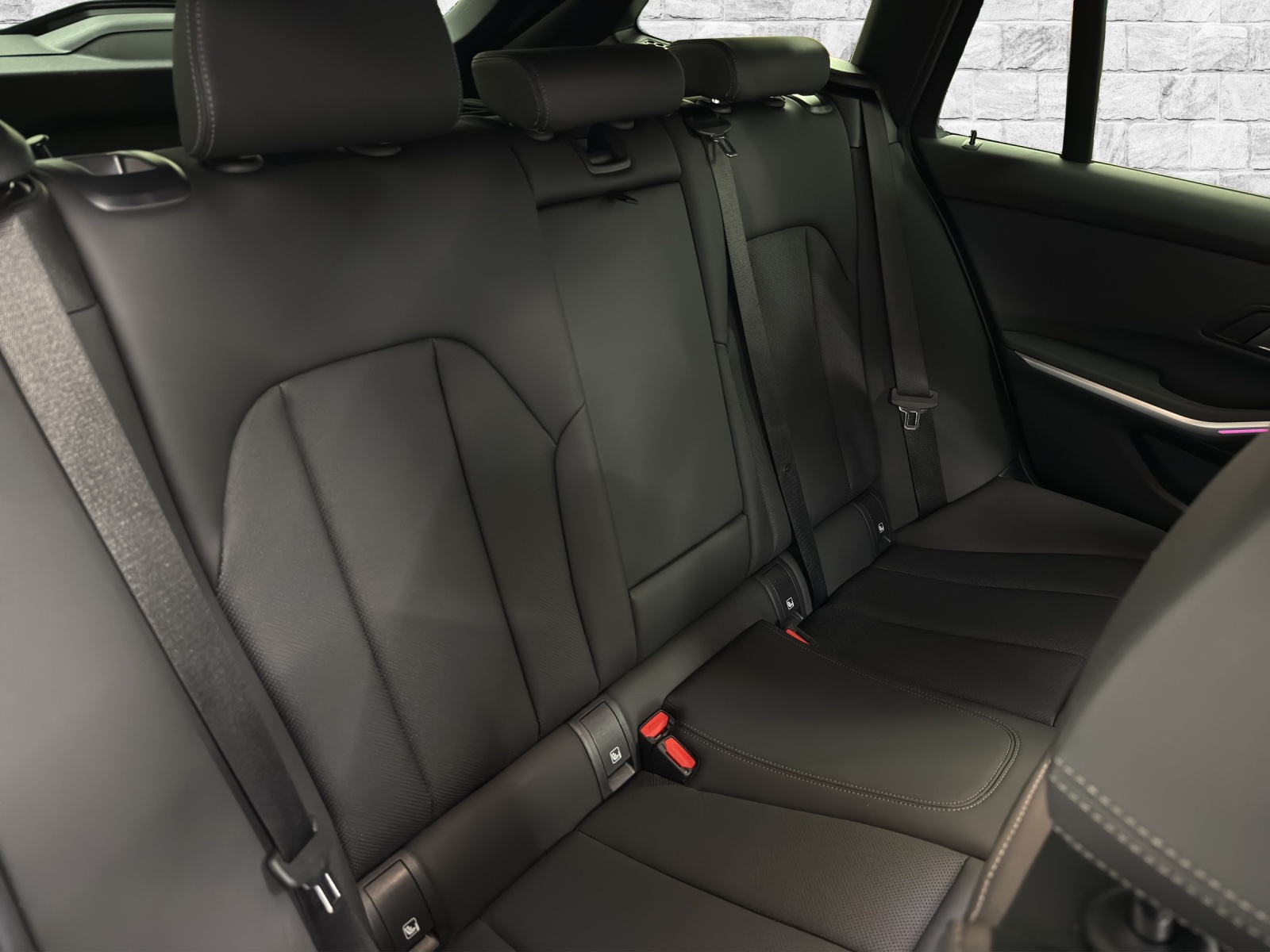 BMW 330d xDr 48V T M Sport-image-15