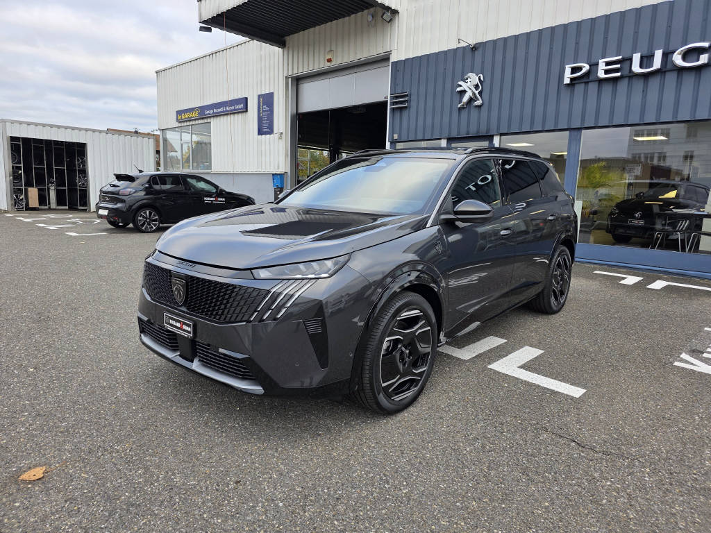 PEUGEOT 5008 e-Launch Edition AWD-image-3