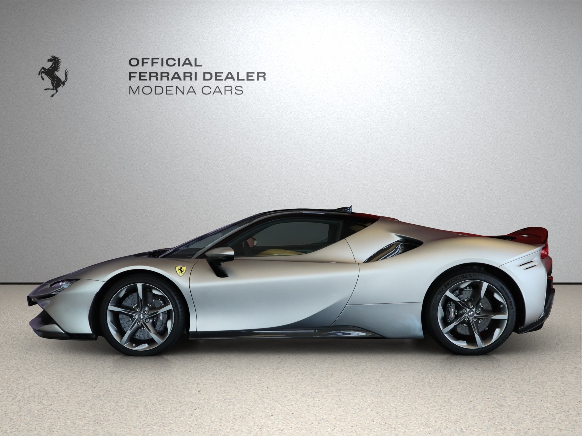 FERRARI SF90 Assetto Fiorano-image-7