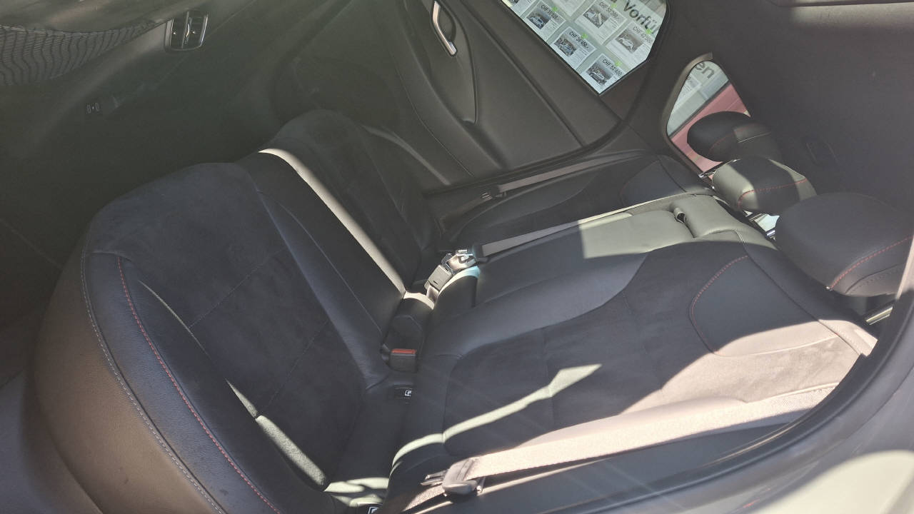 HYUNDAI i30 Wagon 1.5 T-GDi N-Line-image-8