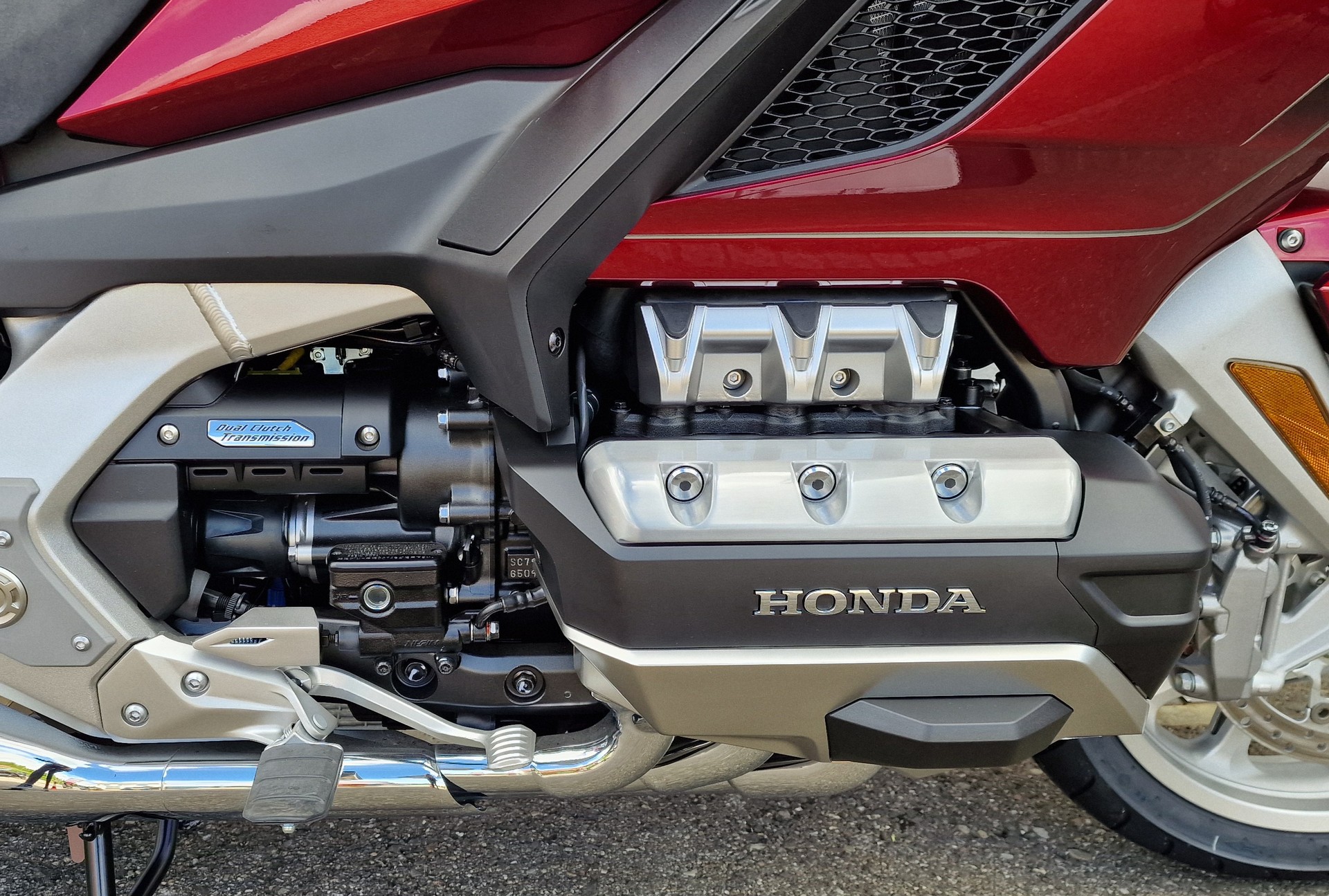 HONDA GL 1800 Gold Wing Tour DCT 2026-image-12