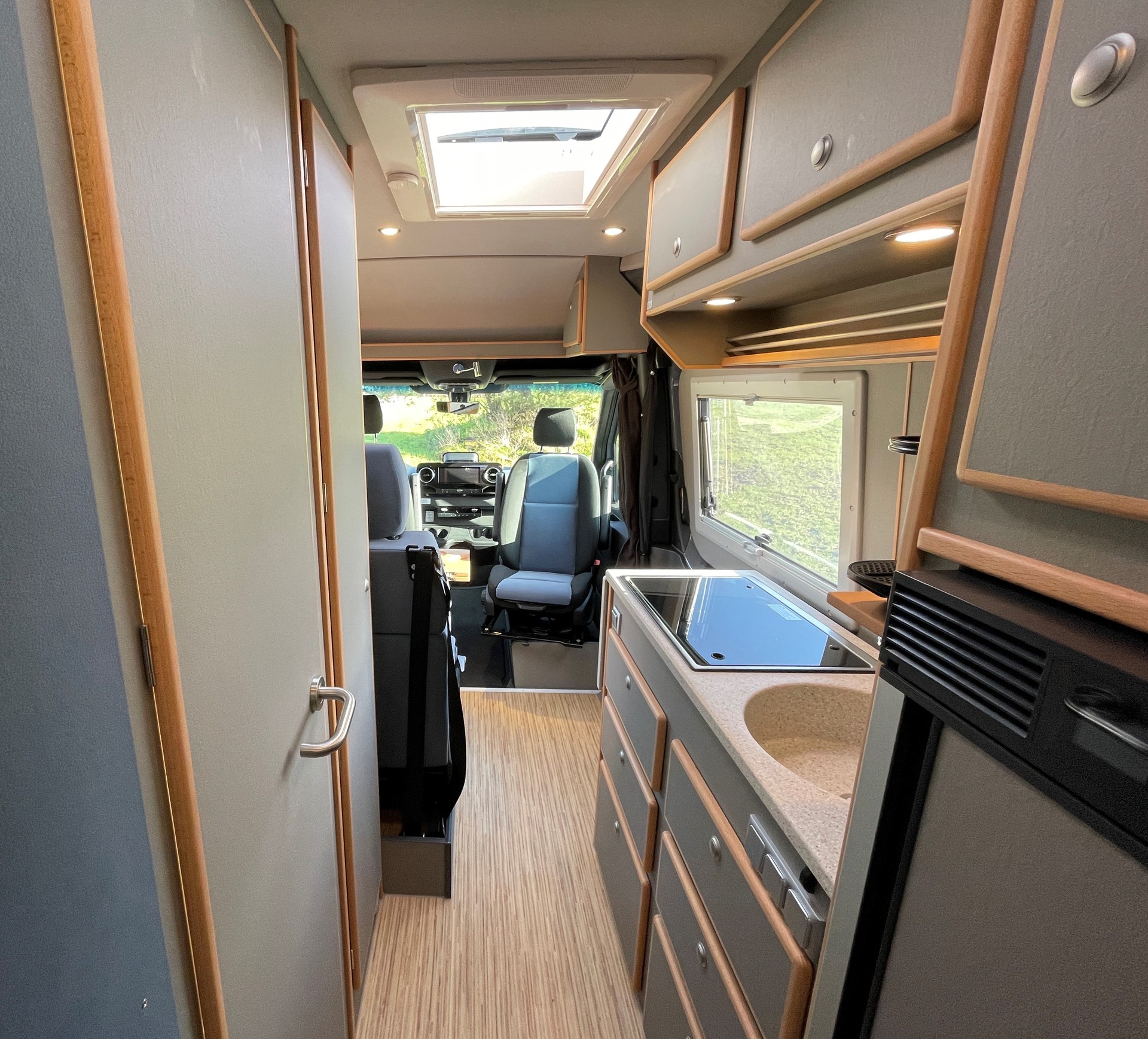 CS-REISEMOBILE Luxor auf Basis Mercedes-Benz Sprinter 419 CDI 4x4-image-13