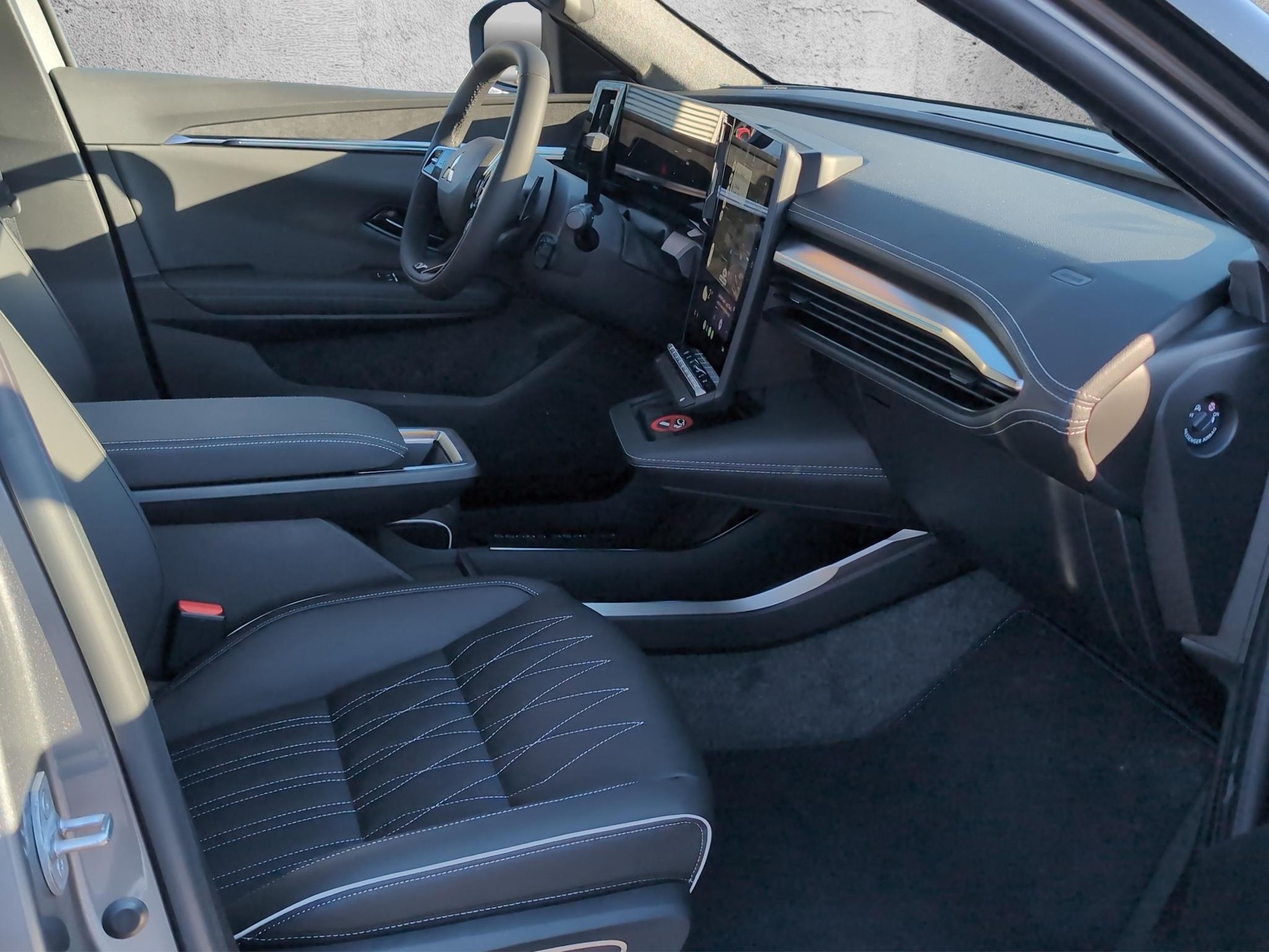 MITSUBISHI Eclipse Cross Instyle BEV 87KWh-image-10