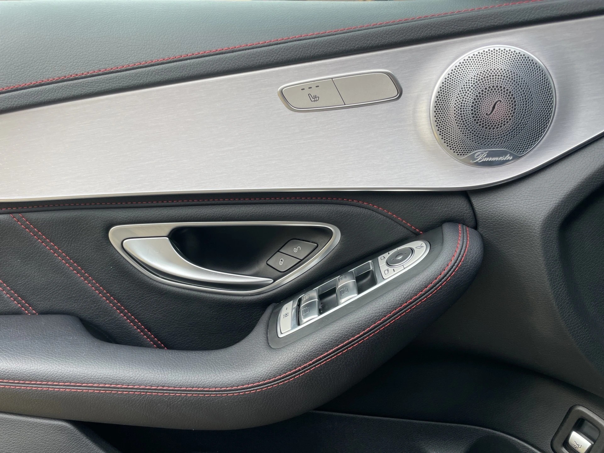 MERCEDES-BENZ C 43 AMG 4Matic 9G-Tronic-image-13