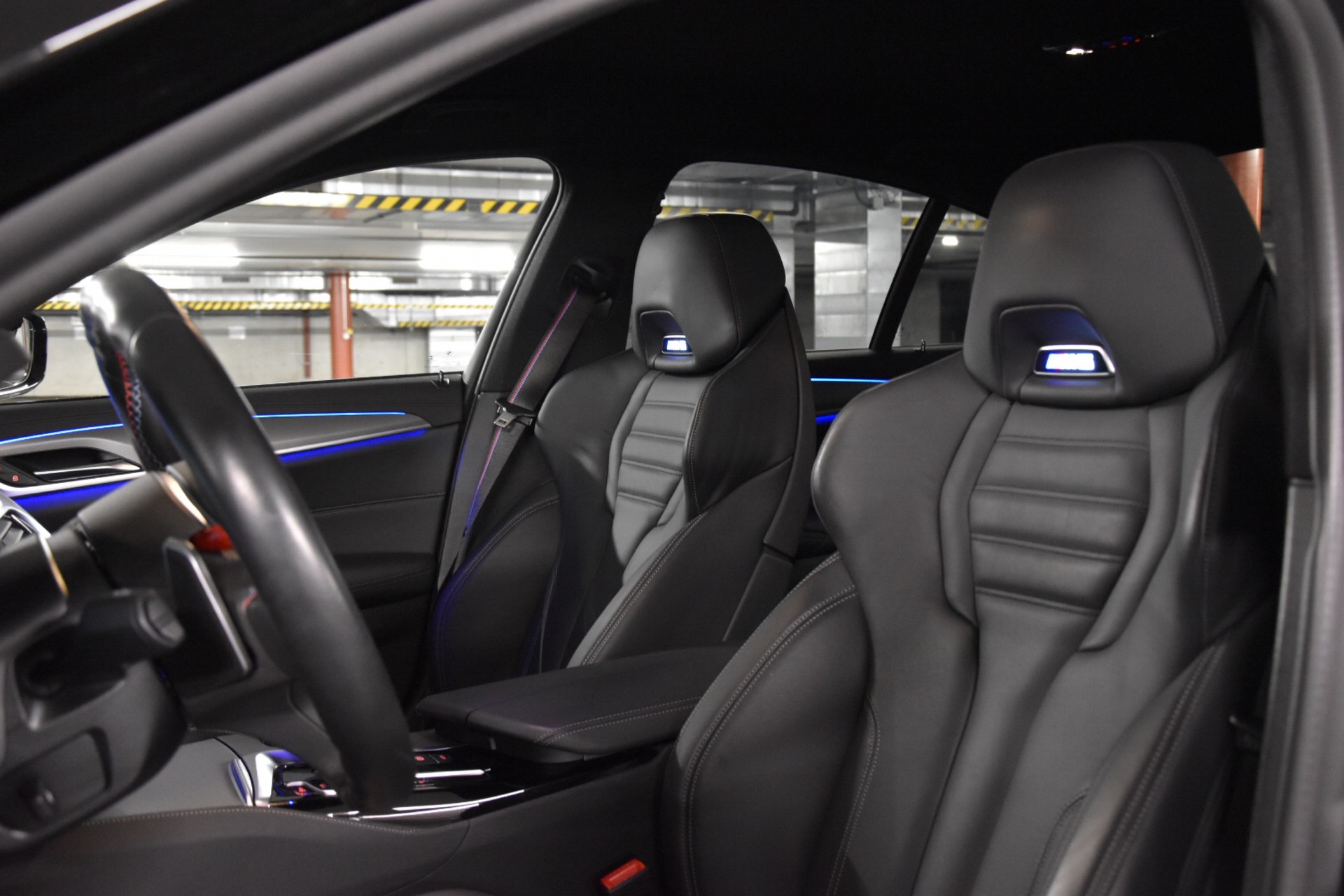 BMW M5 xDrive Drivelogic ***LIEBHABERFHRZEUG***-image-28