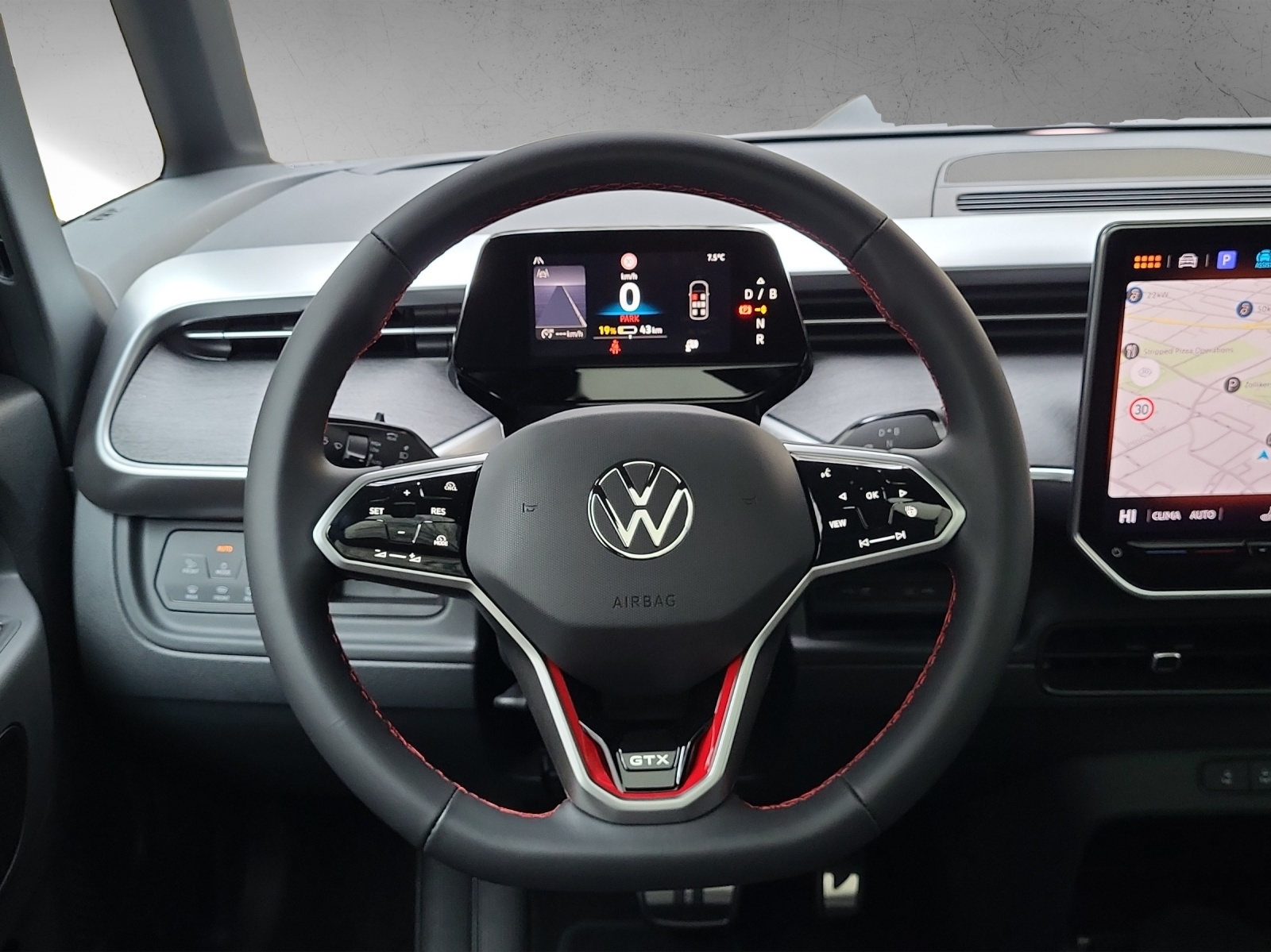 VW ID Buzz GTX LWB 340PS 4Motion-image-12