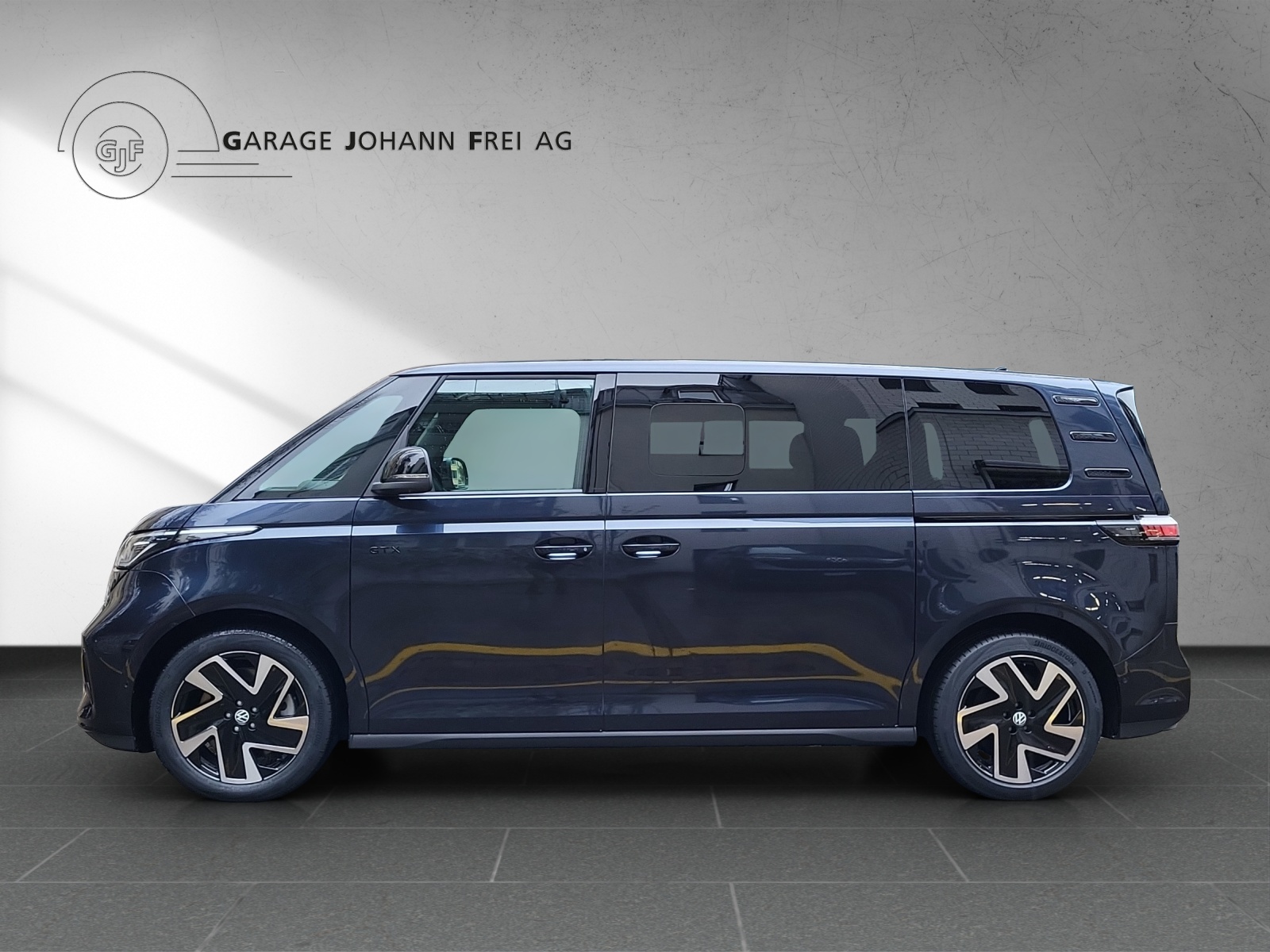 VW ID Buzz GTX LWB 340PS 4Motion-showroom-element-1