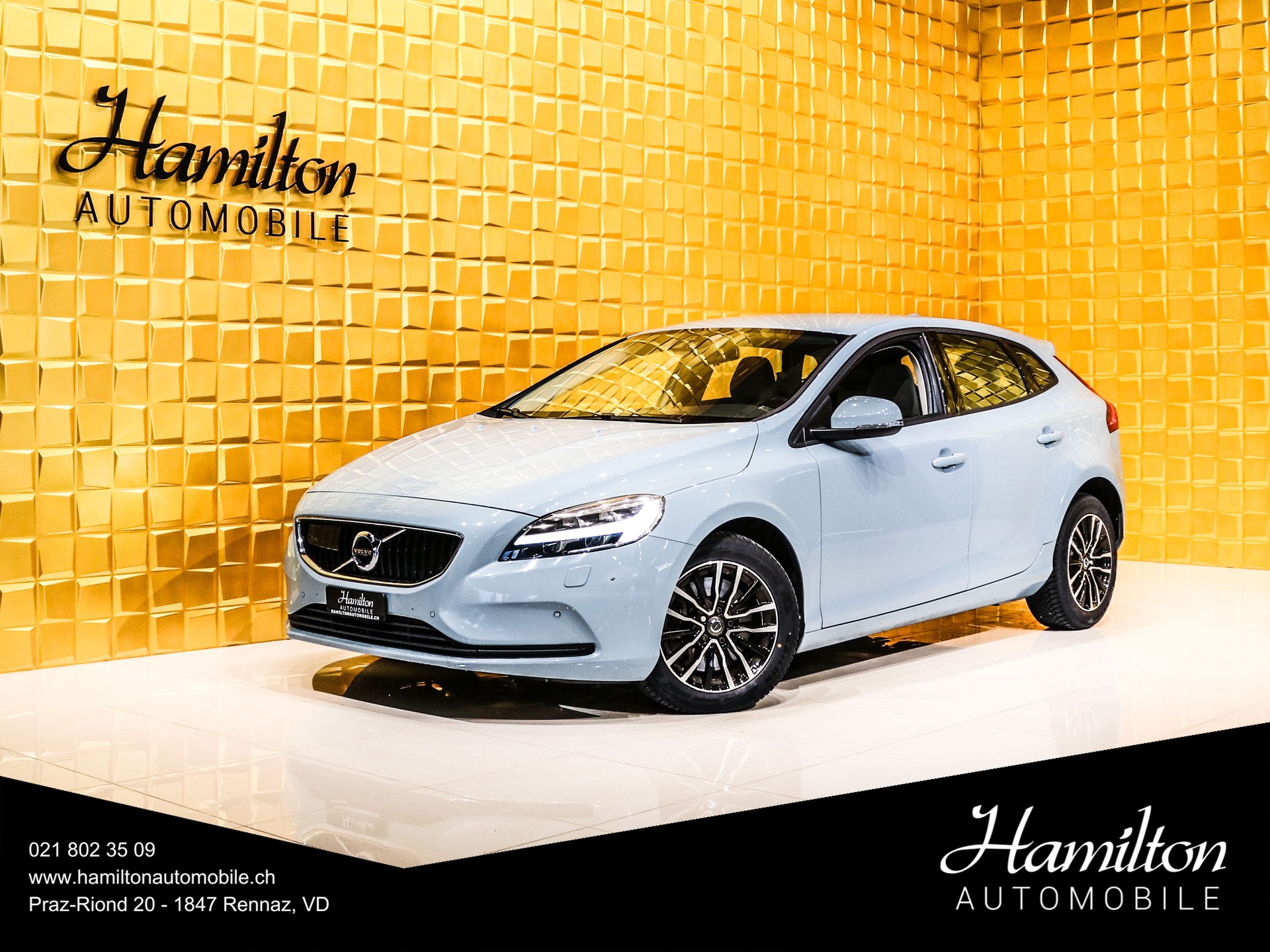 VOLVO V40 D4 Momentum Geartronic