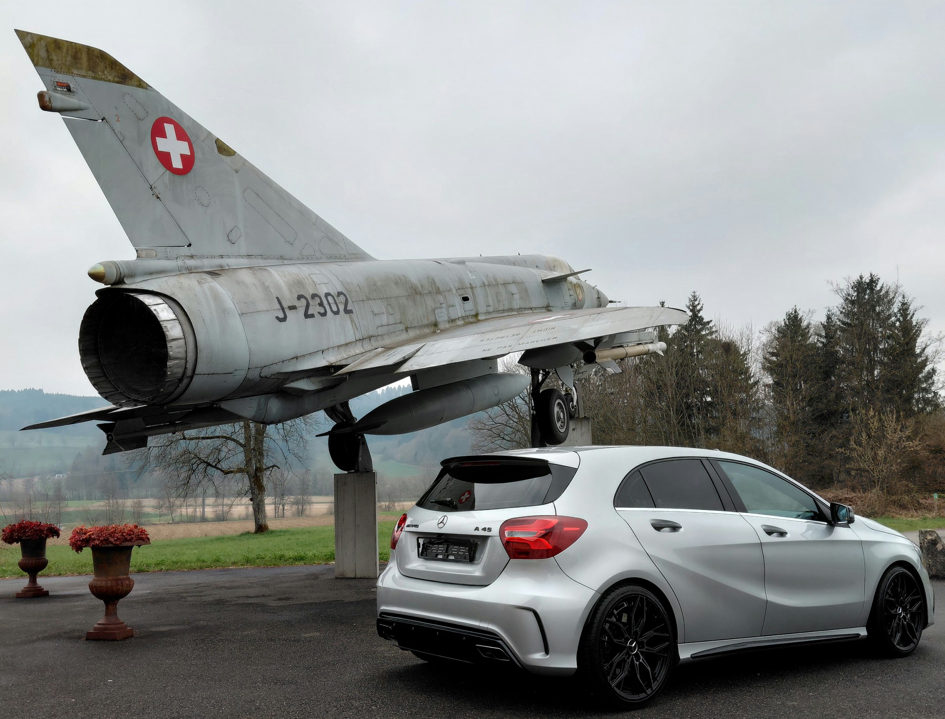 MERCEDES-BENZ A 45 AMG 4Matic Speedshift 7G-DCT-image-2