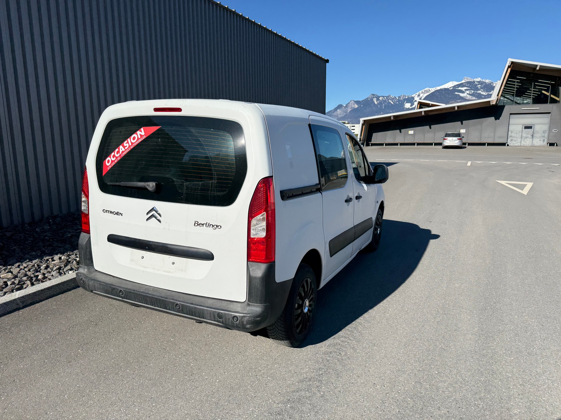 CITROEN Berlingo 1.6i ESSENCE CHARGÉ 700 kg-image-5