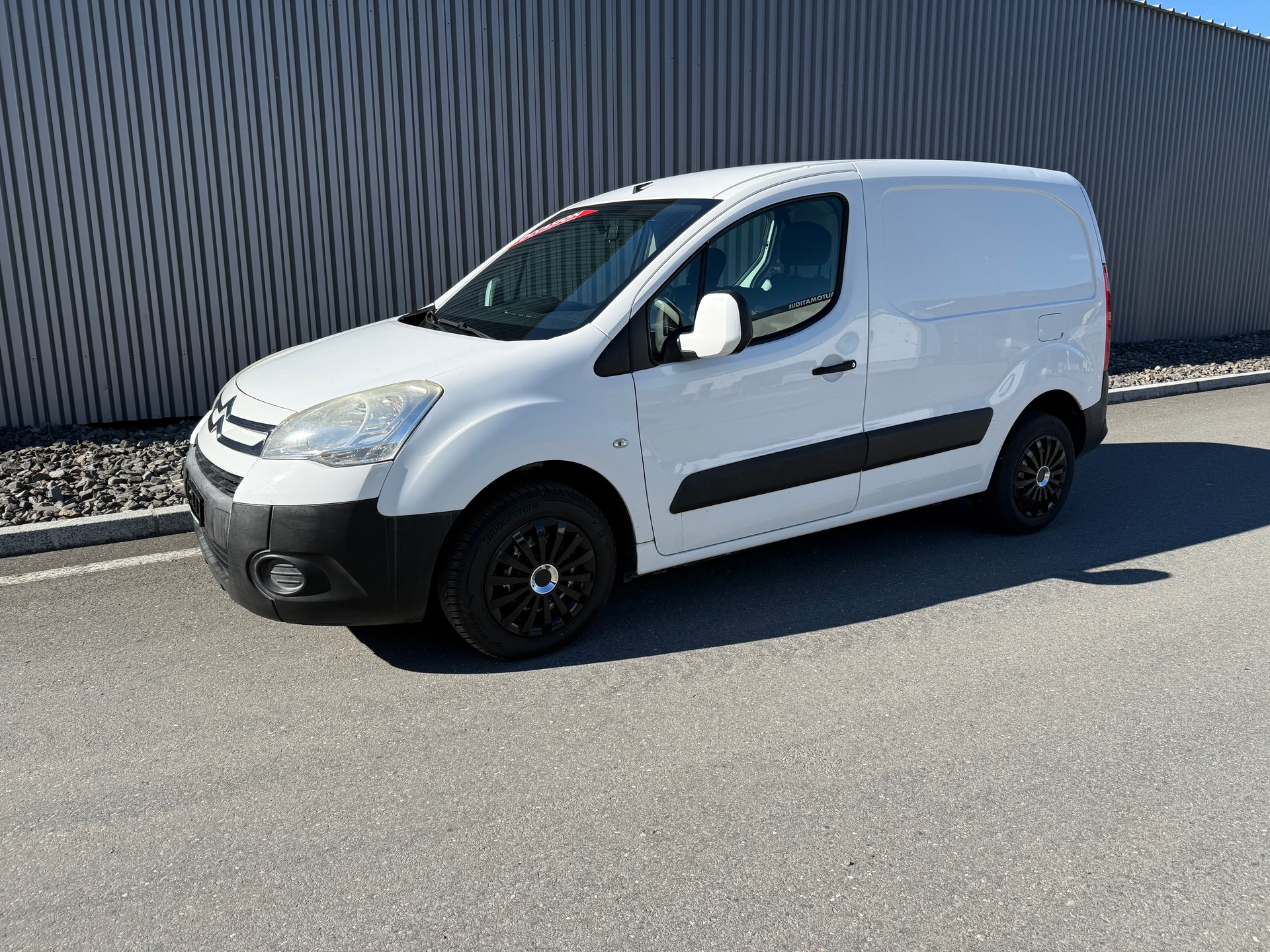 CITROEN Berlingo 1.6i ESSENCE CHARGÉ 700 kg