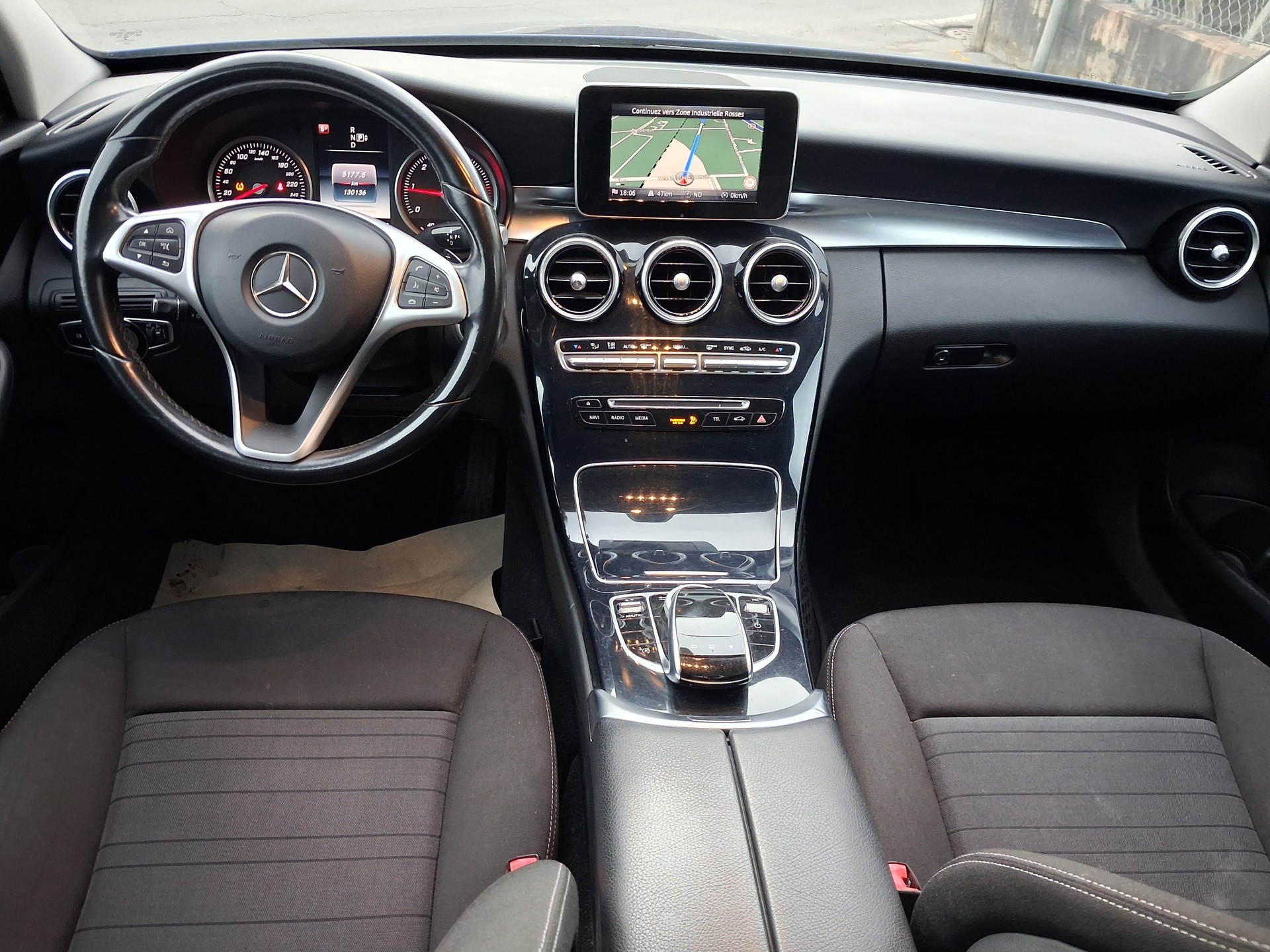 MERCEDES-BENZ C 180 BlueTEC 7G-Tronic-image-8
