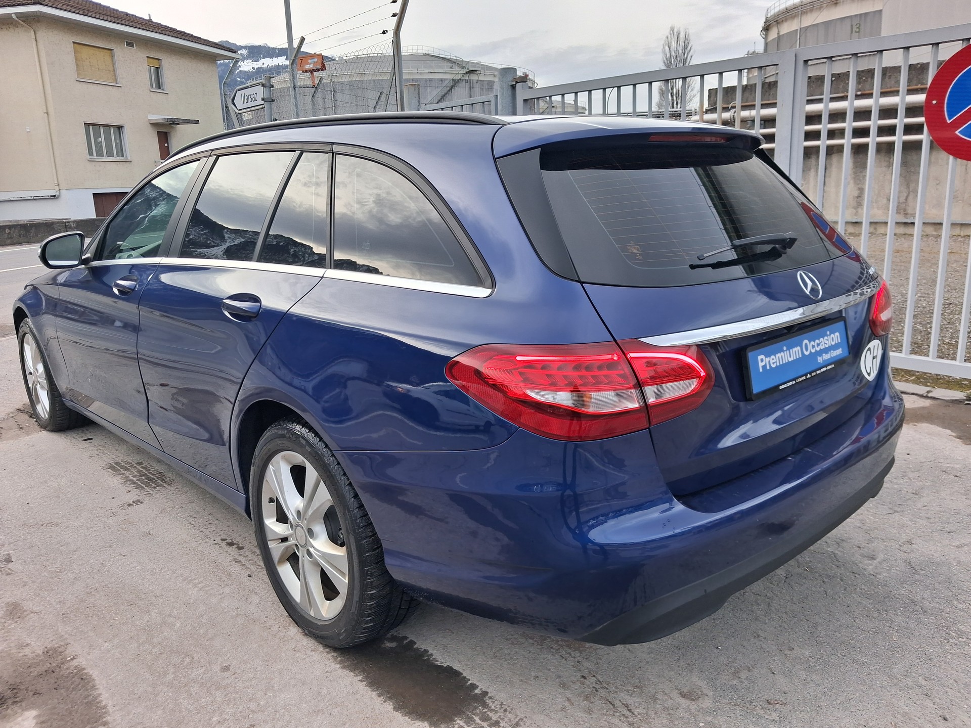 MERCEDES-BENZ C 180 BlueTEC 7G-Tronic-image-5