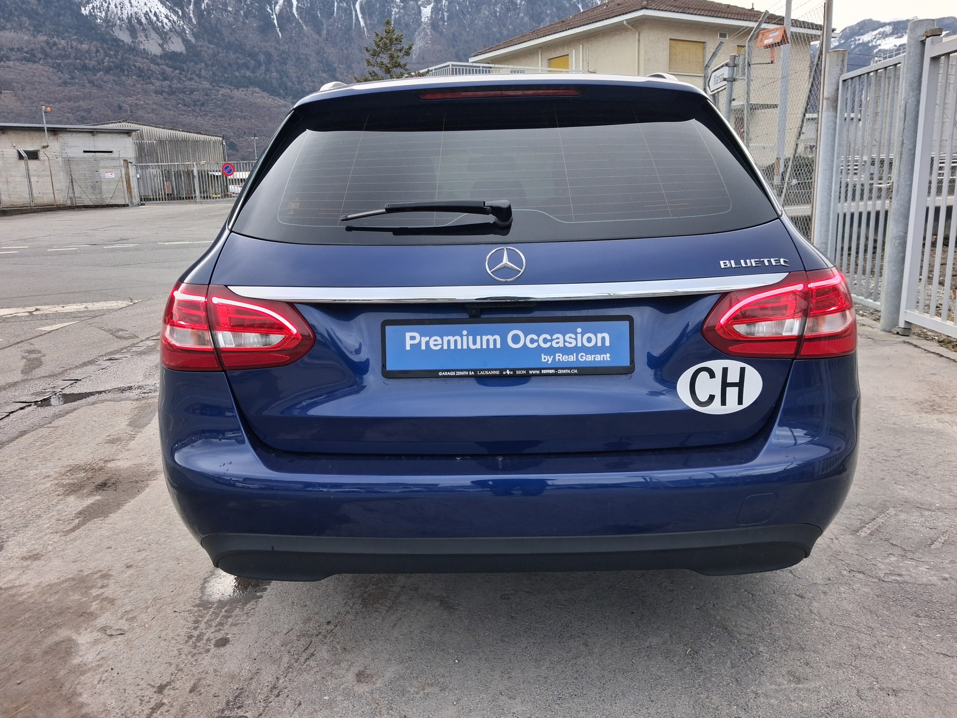 MERCEDES-BENZ C 180 BlueTEC 7G-Tronic-image-3