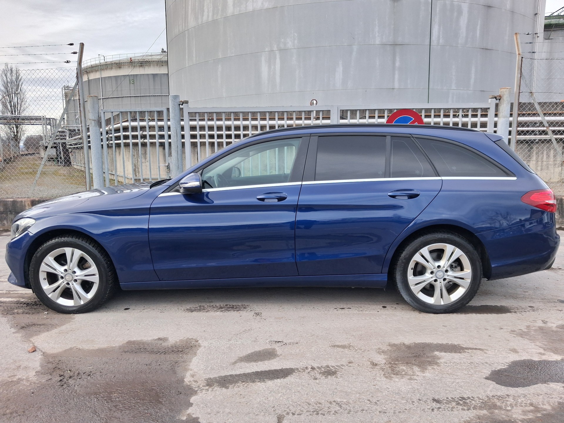 MERCEDES-BENZ C 180 BlueTEC 7G-Tronic-image-6